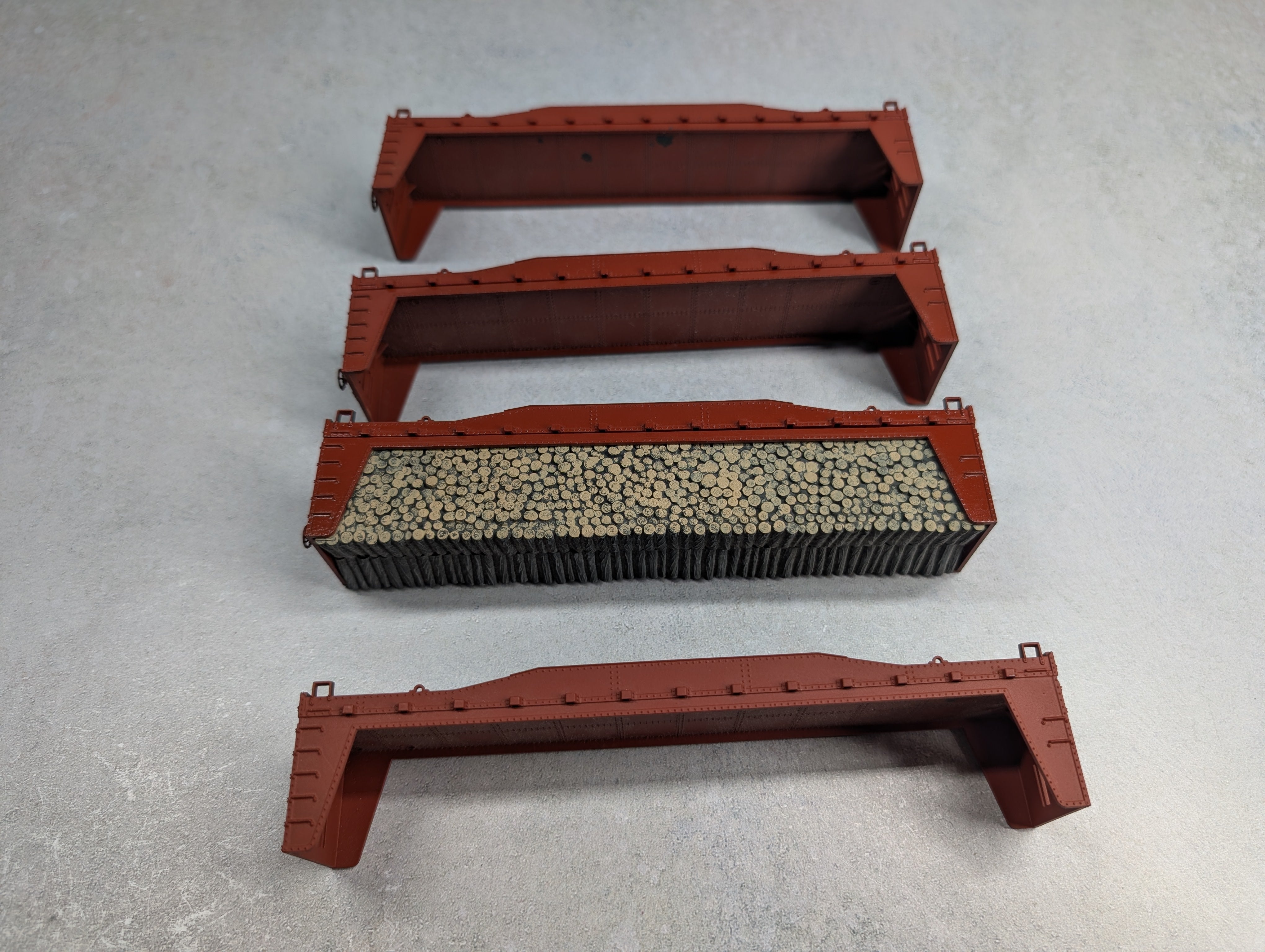 USED Mantua HO Scale Lot of Bulkhead Flat Cars Undecorated (4 pcs)