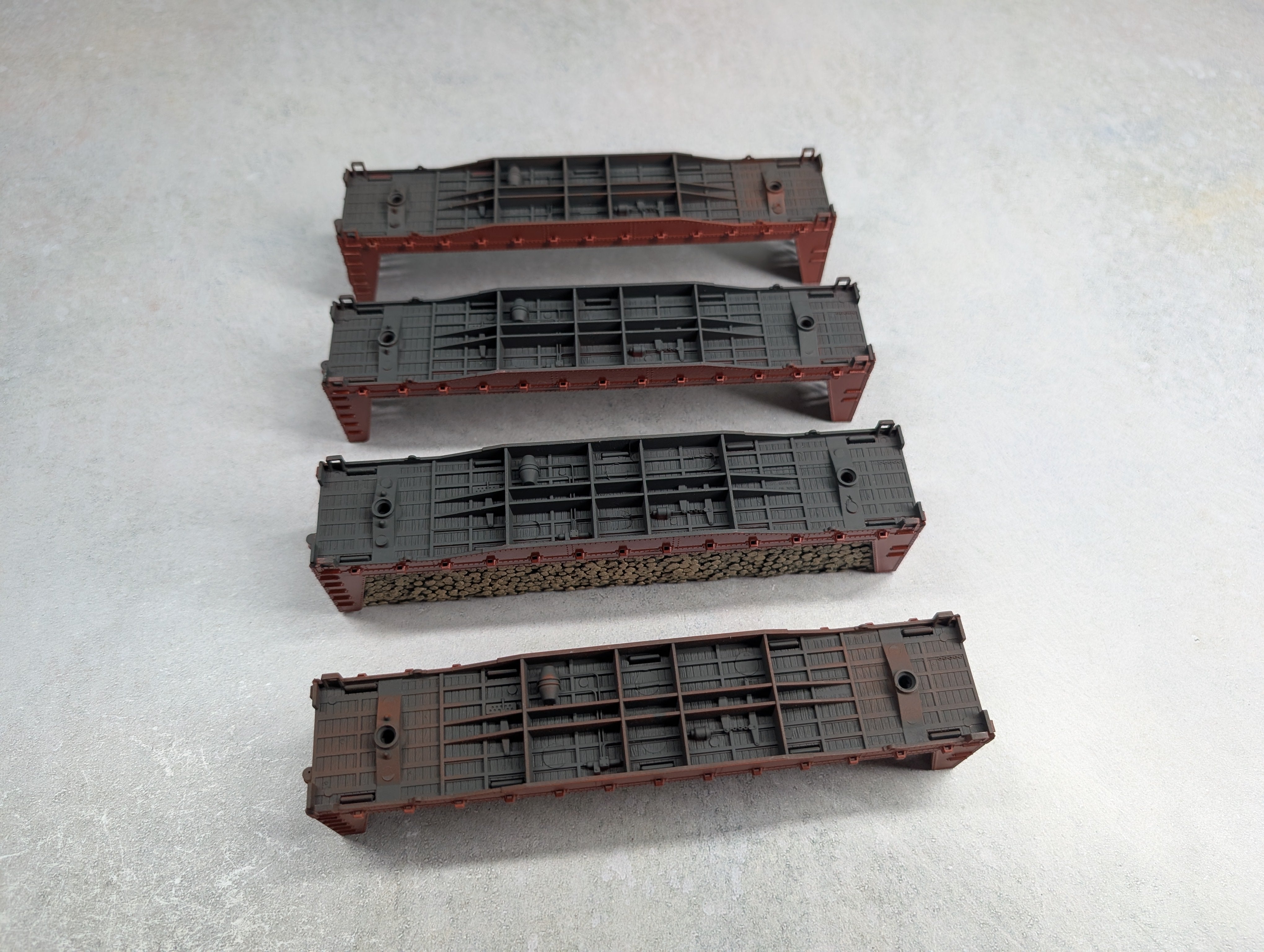 USED Mantua HO Scale Lot of Bulkhead Flat Cars Undecorated (4 pcs)