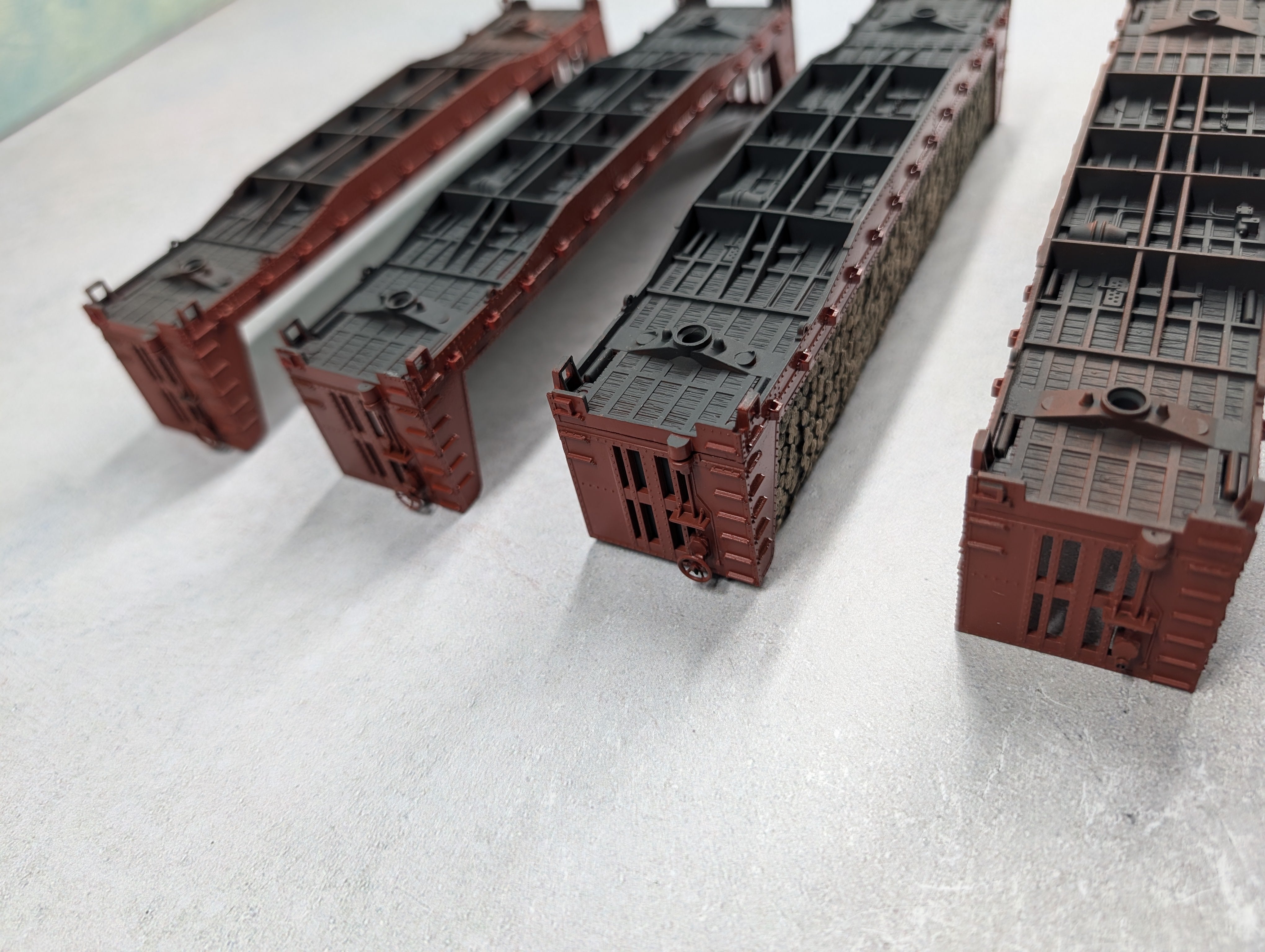 USED Mantua HO Scale Lot of Bulkhead Flat Cars Undecorated (4 pcs)