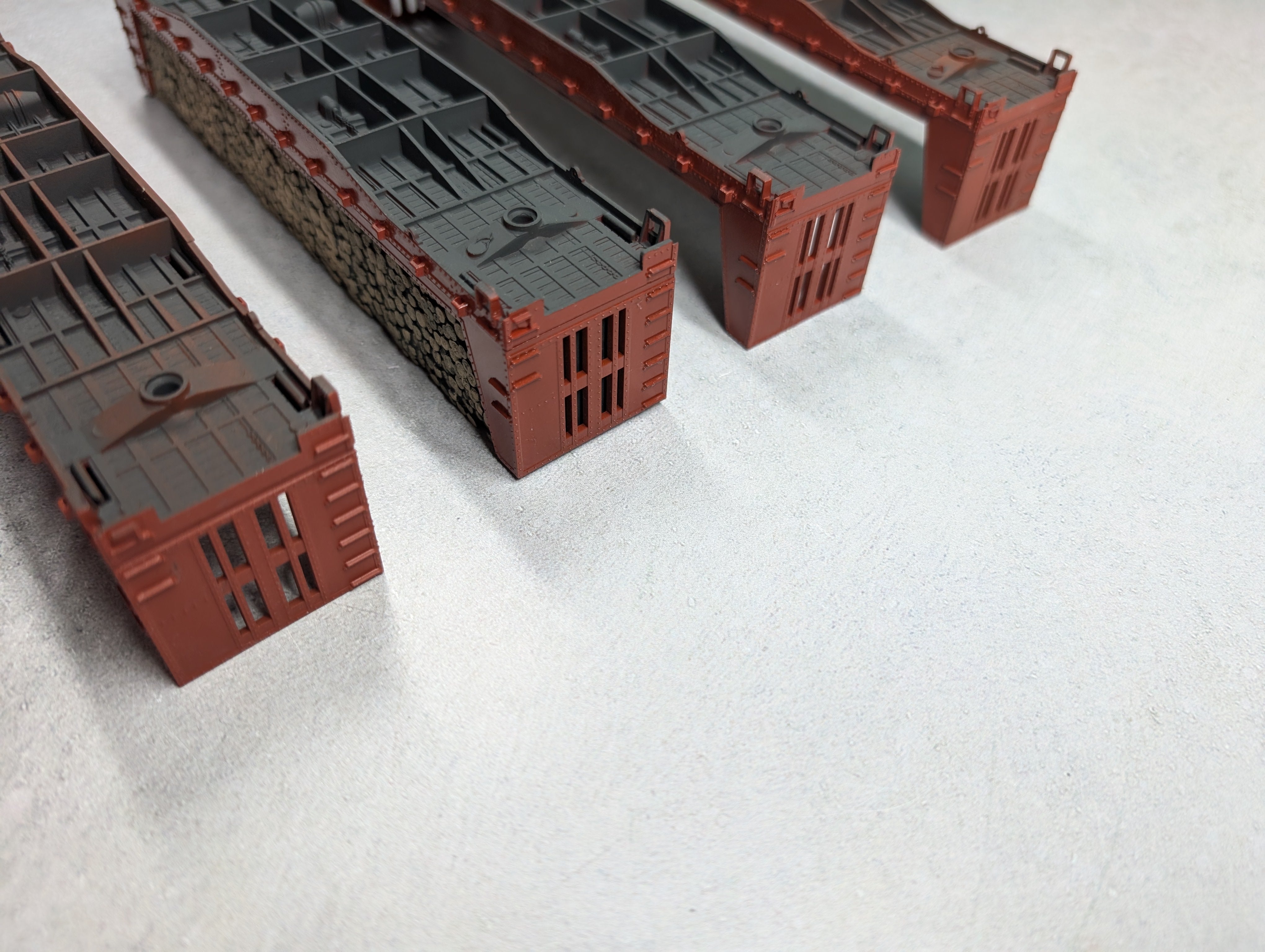 USED Mantua HO Scale Lot of Bulkhead Flat Cars Undecorated (4 pcs)
