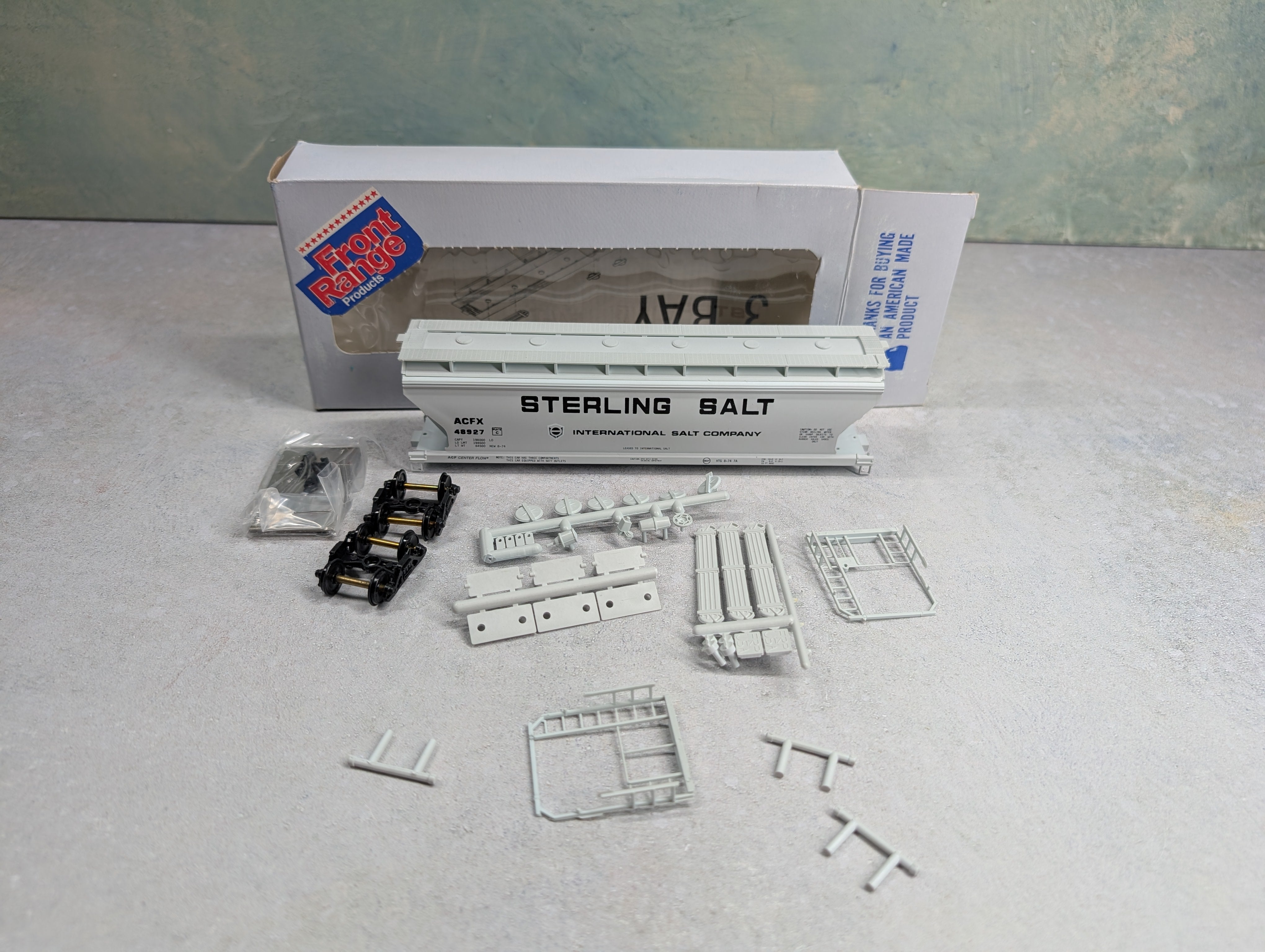 USED Front Range Products 4322 HO Scale ACF 3 Bay Grain Hopper Sterling Salt ACFX #48927 KIT