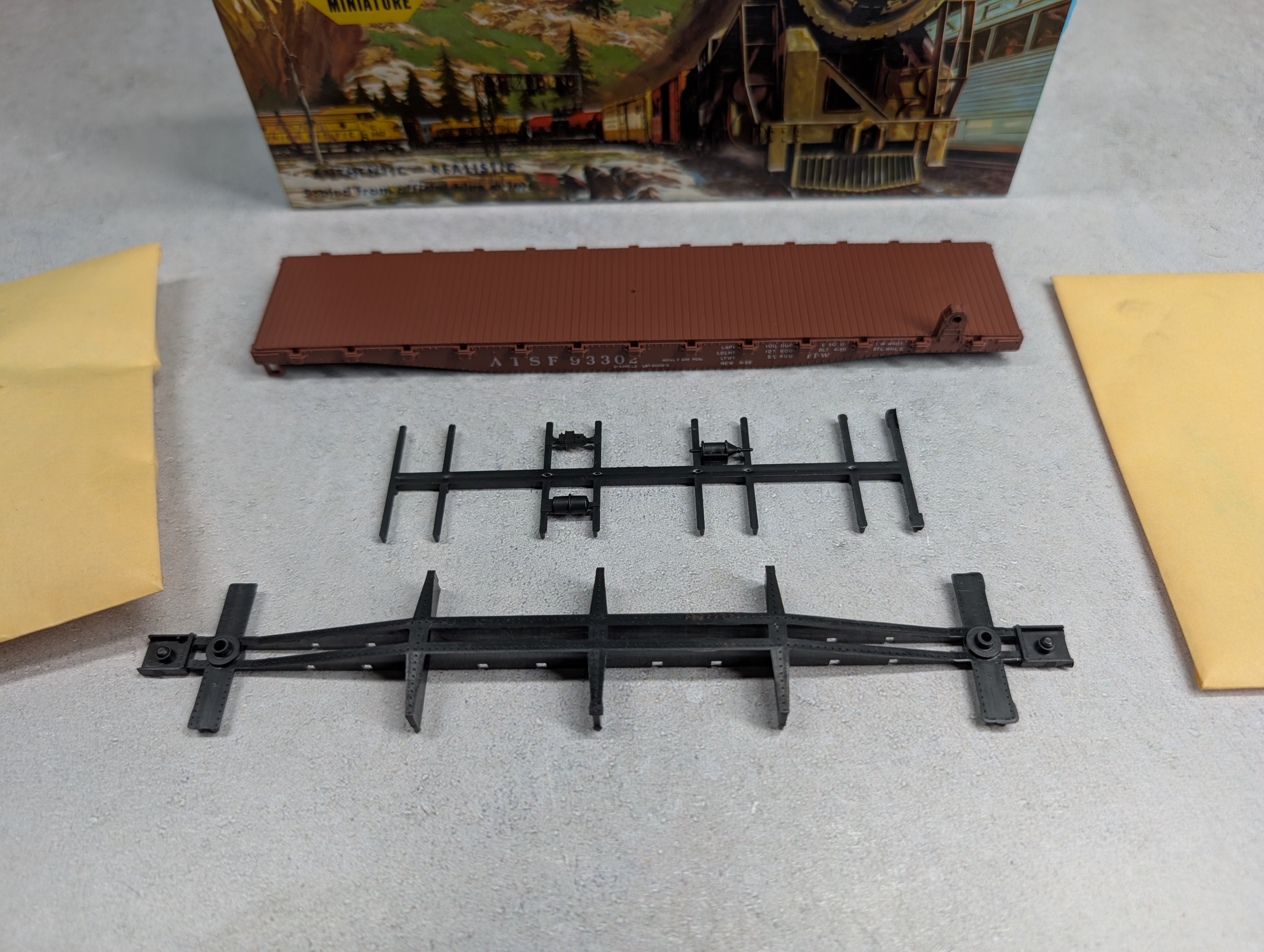 USED Athearn 1400 HO Scale 50' Flat Car Santa Fe ATSF #93302 KIT