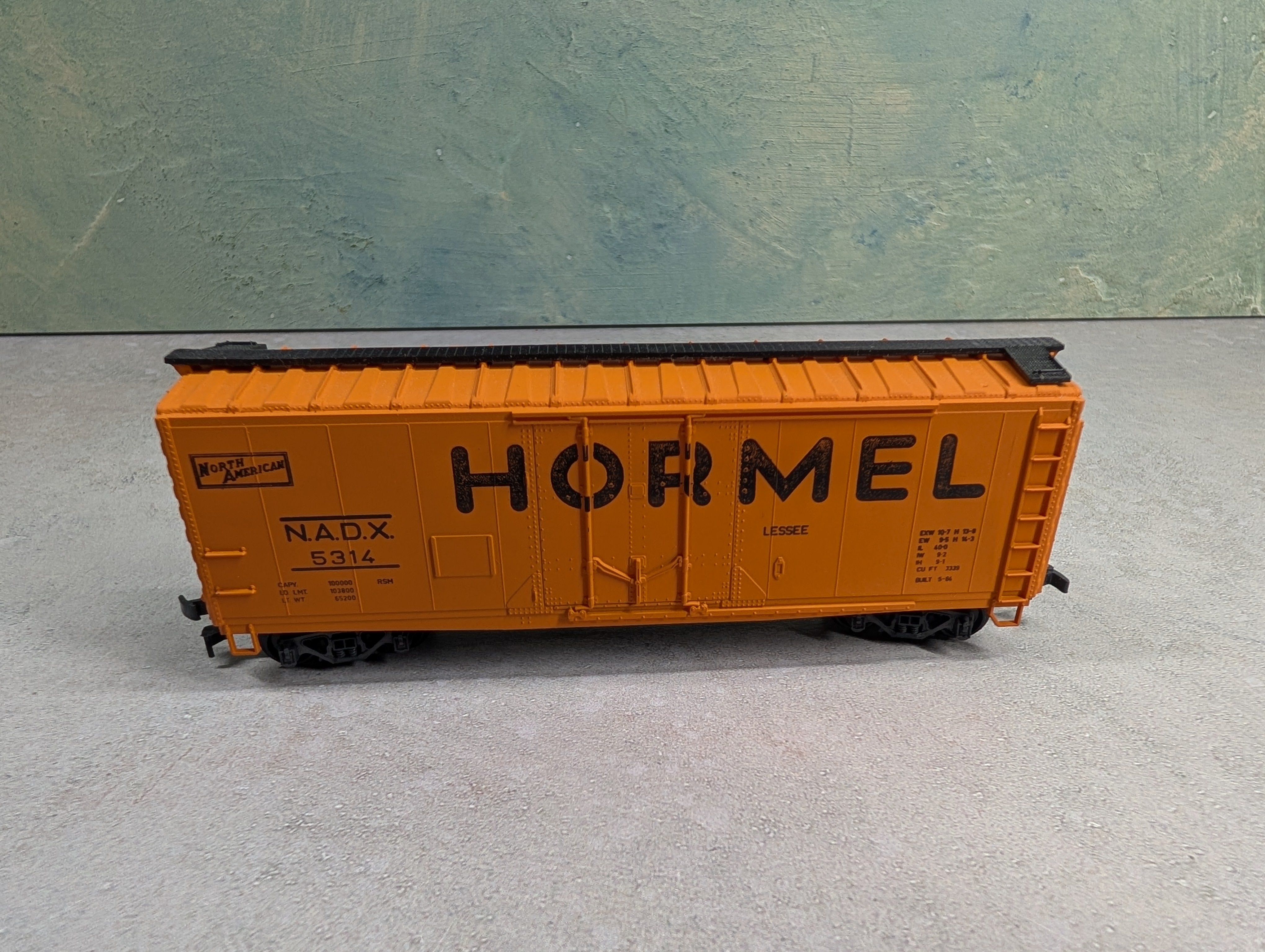 USED AHM HO Scale 40' Box Car Hormel NADX #5314