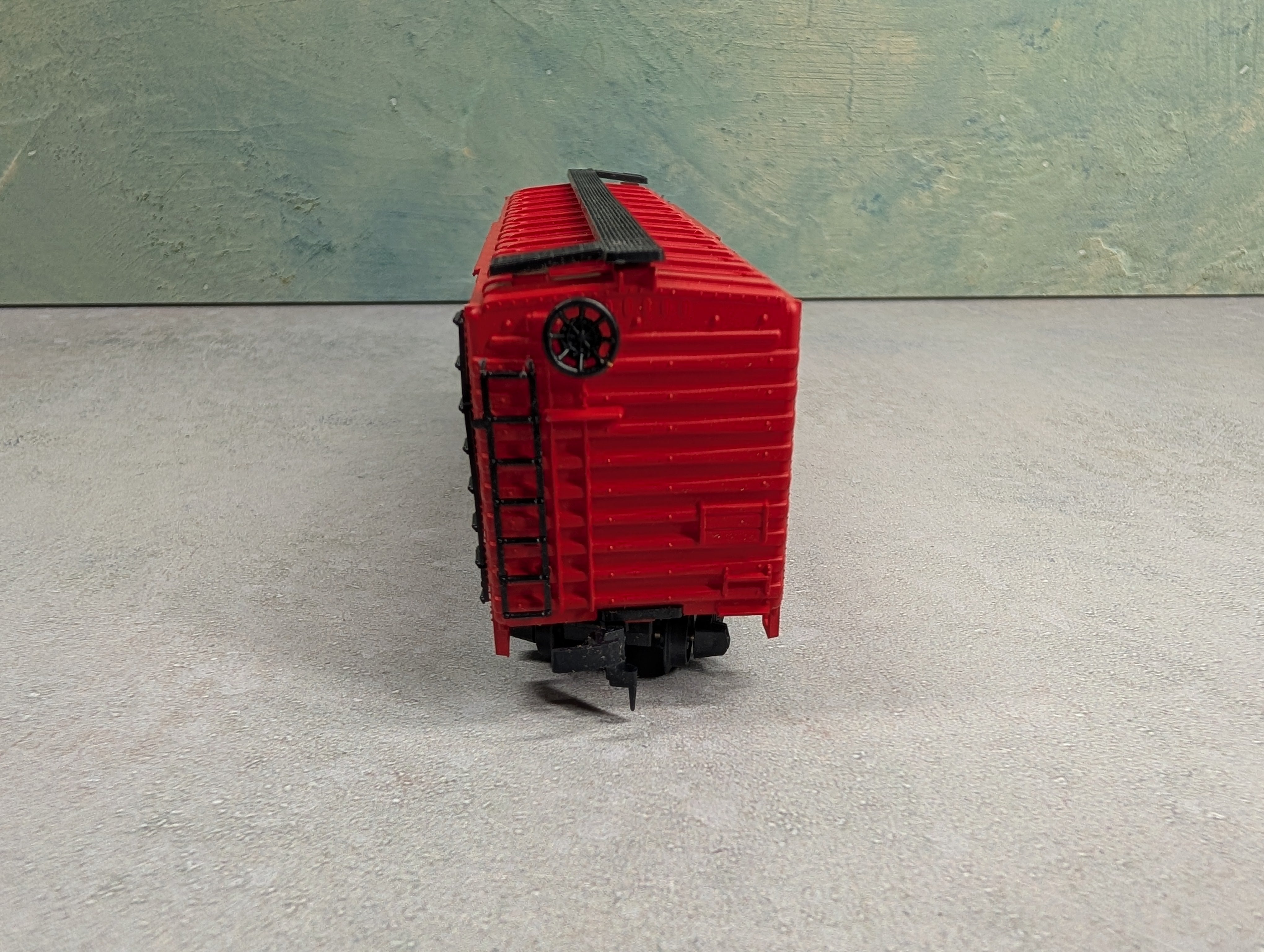 USED ROCO HO Scale 40' Box Car Baby Ruth