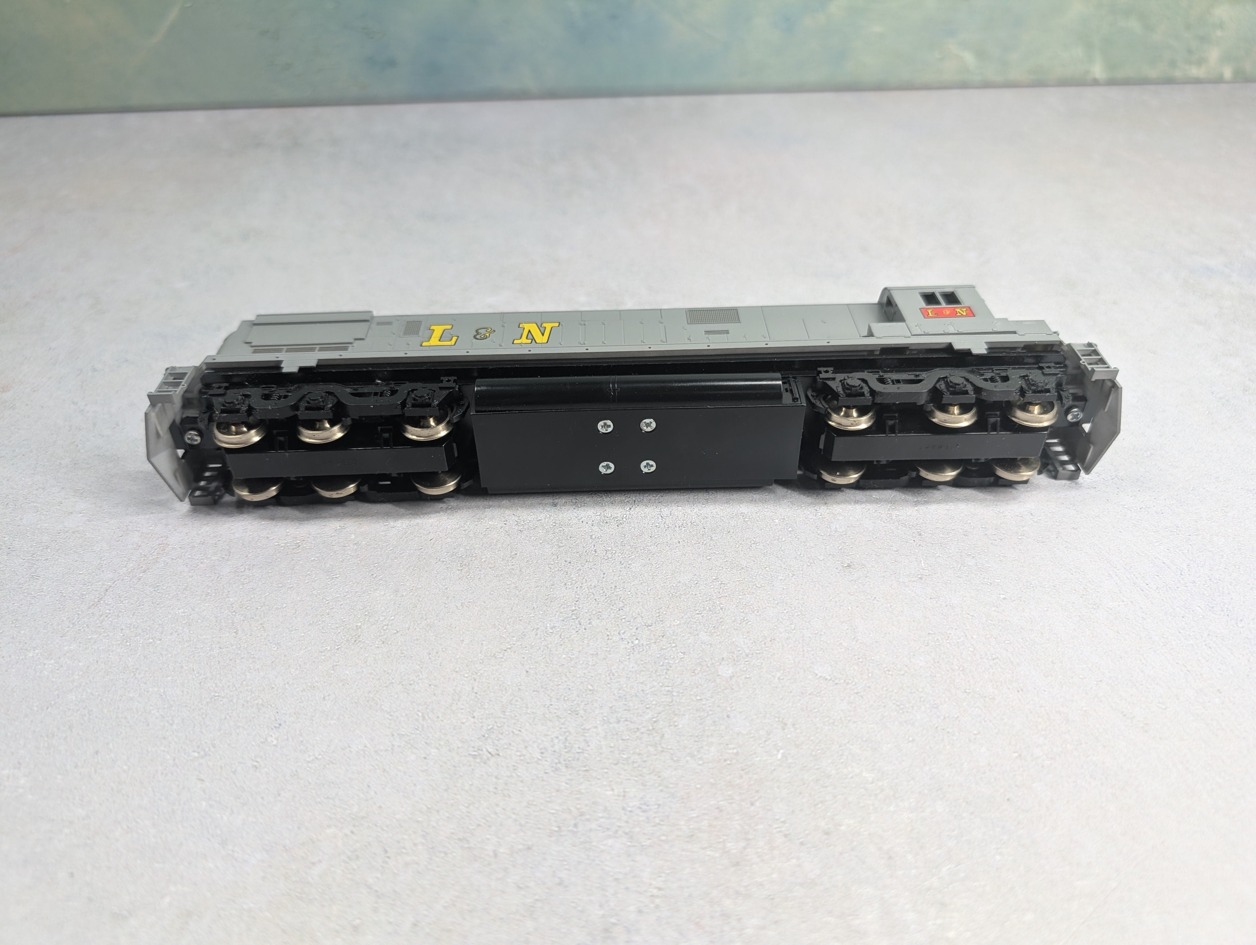 USED Stewart Hobbies 6215 HO Scale Alco Century 628 Diesel Locomotive Louisville & Nashville L&N Runs Great DC KIT
