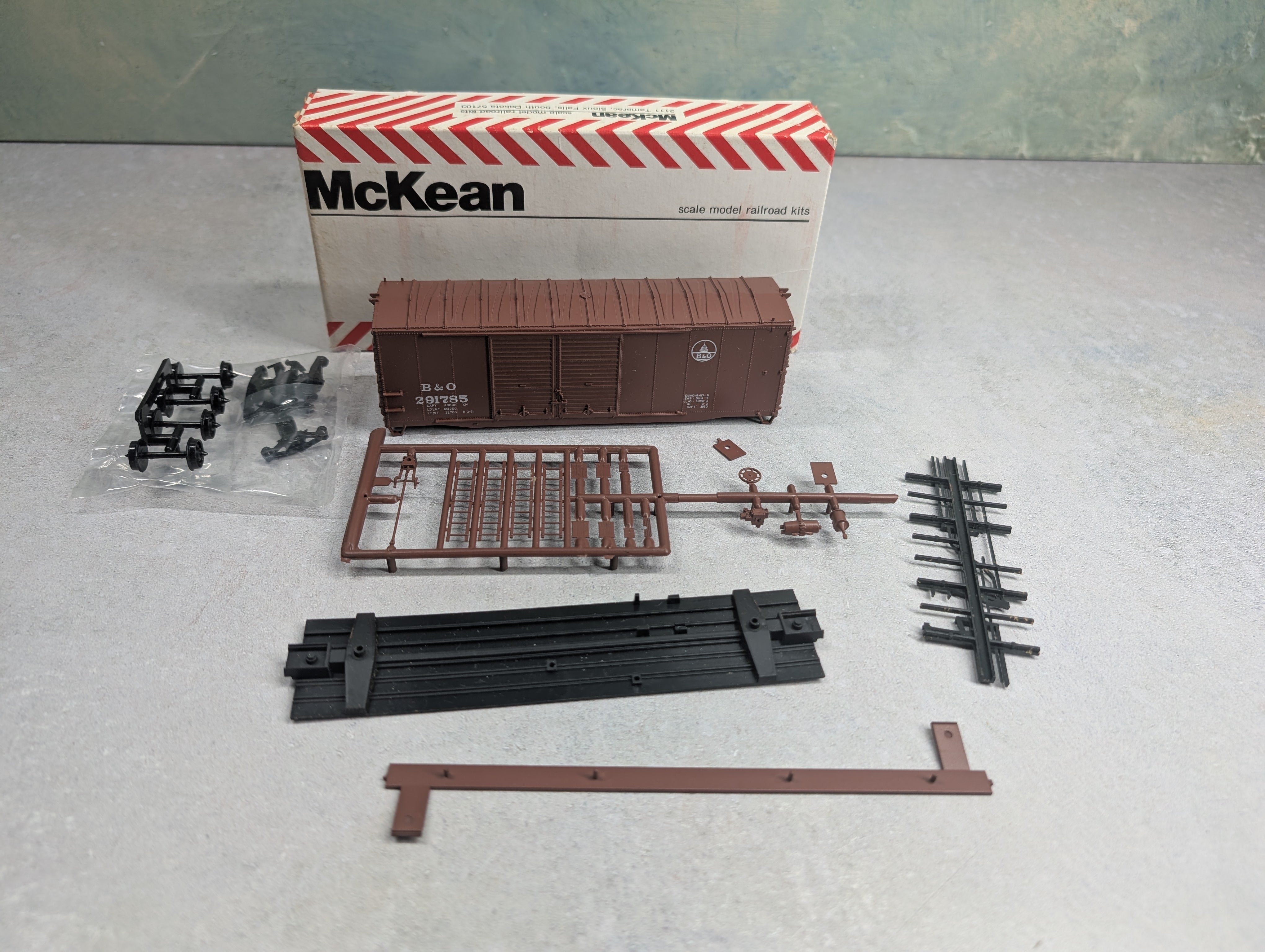 Ho Scale Box USED MCKEAN HO Scale 40' Box Car Baltimore and Ohio B&O #291785 KIT