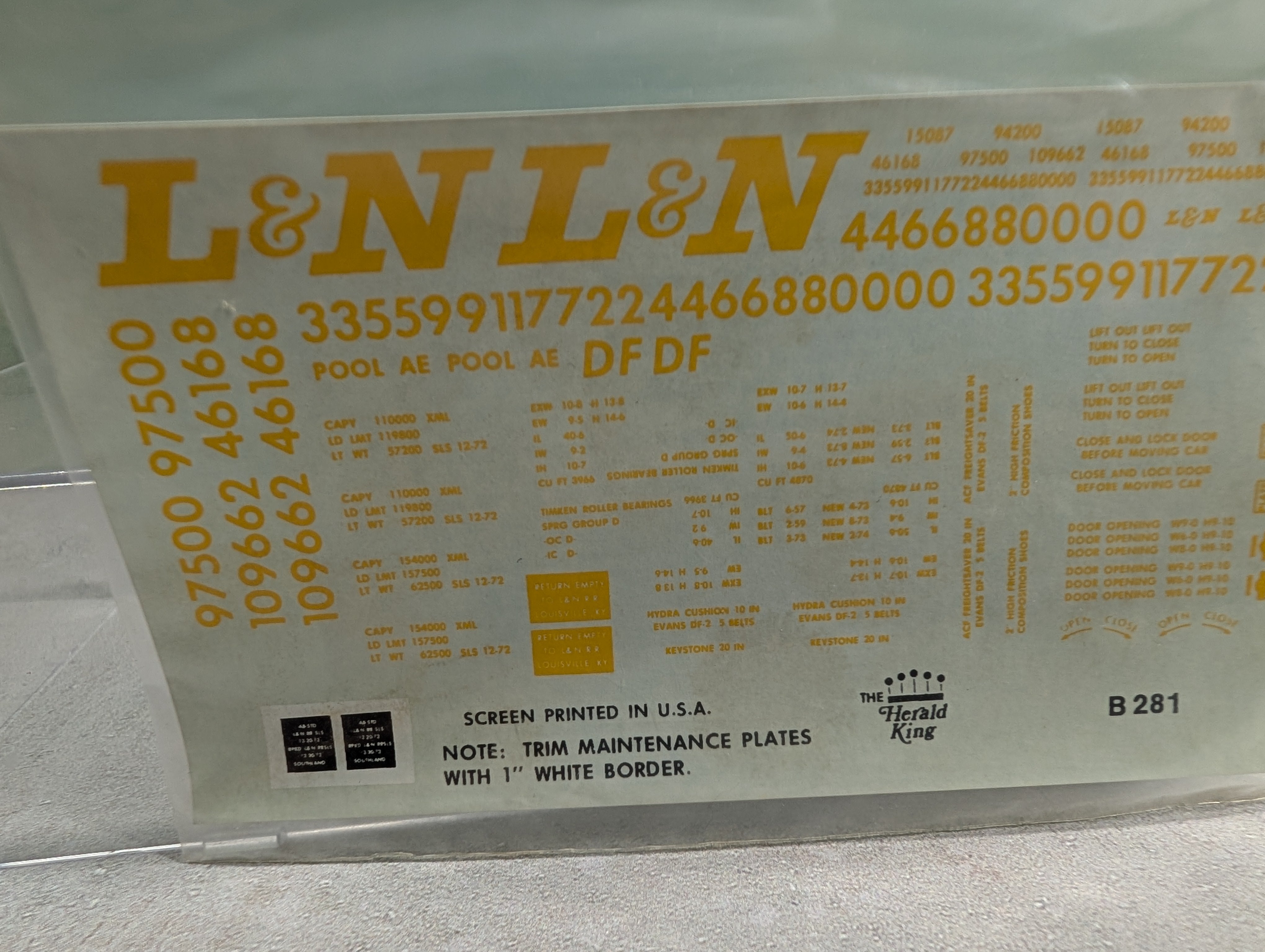 USED The Herald King B-281 HO Scale Box Car Decals Louisville & Nashville