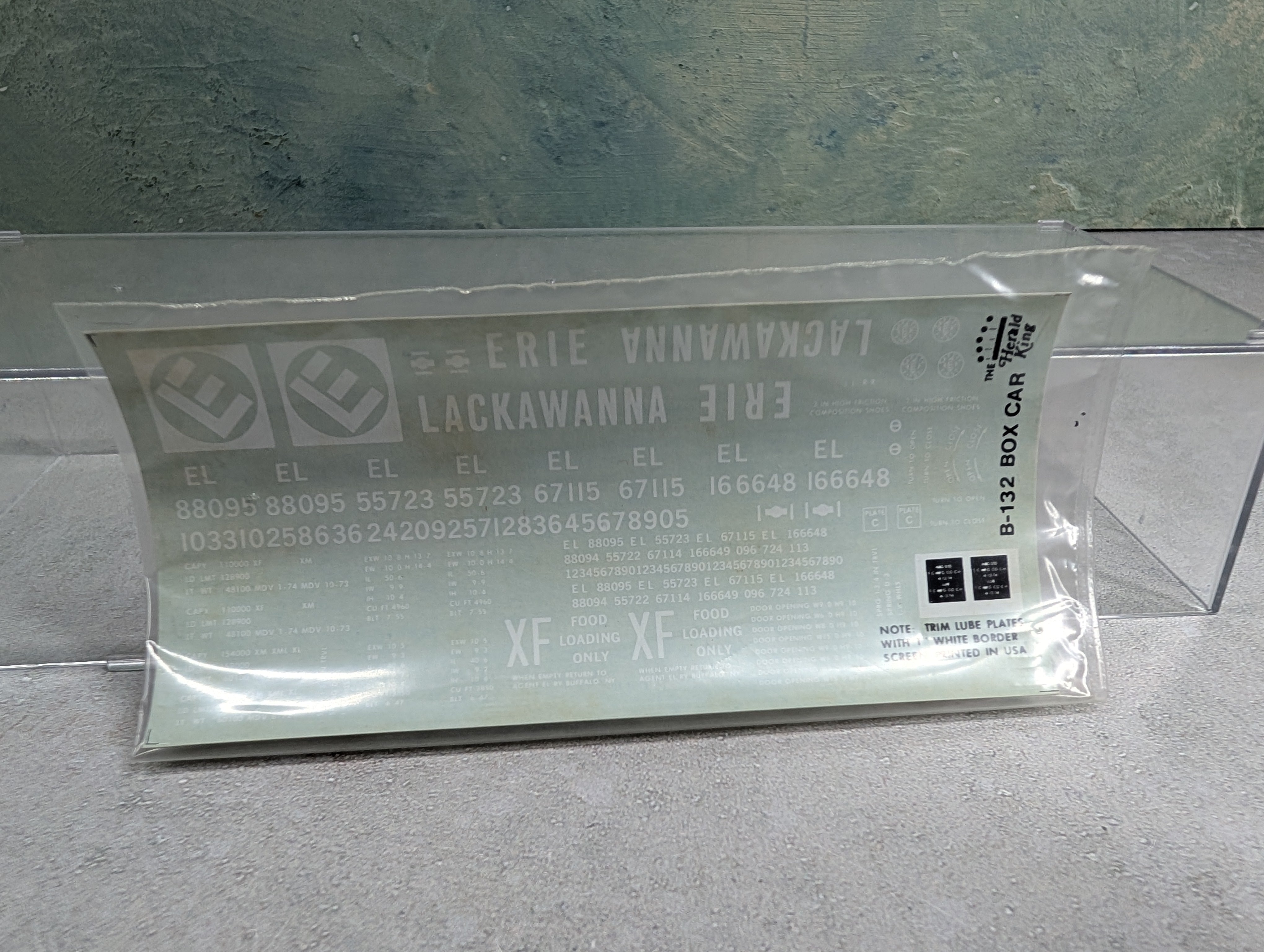 USED The Herald King B-132 HO Scale Box Car Decals Erie Lackawanna