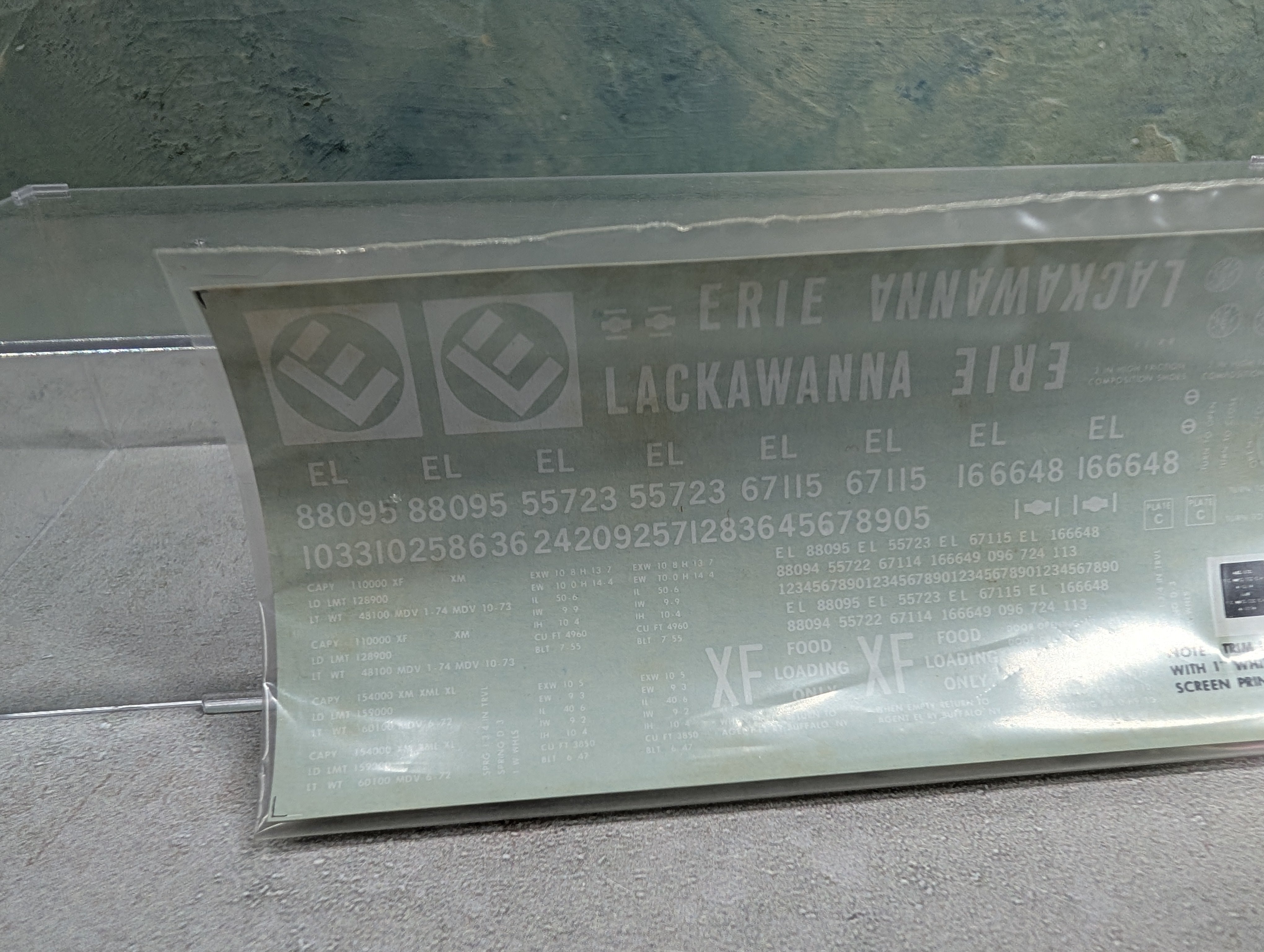 USED The Herald King B-132 HO Scale Box Car Decals Erie Lackawanna