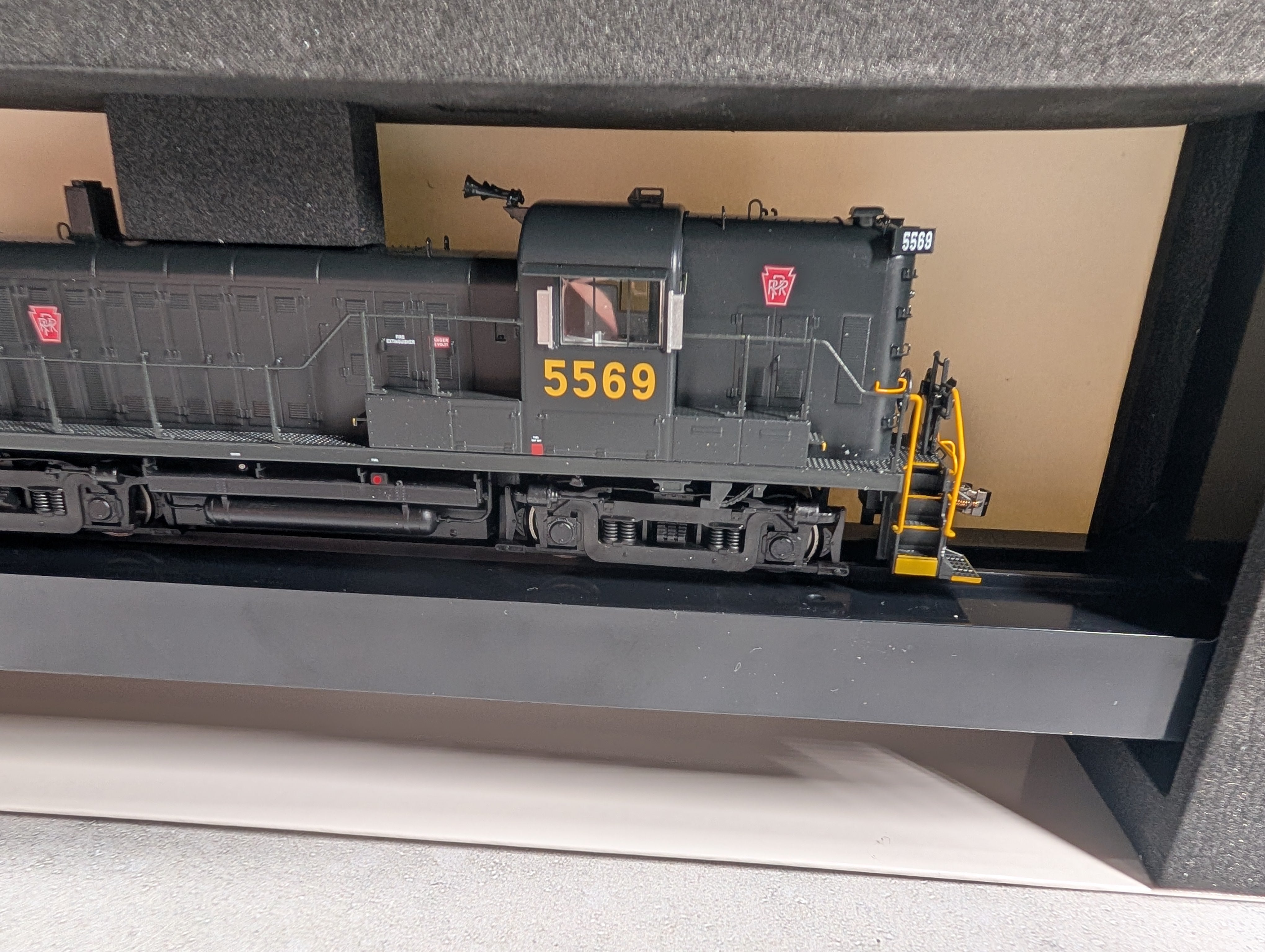 Bowser 25244 HO Scale Alco RS HammerHead Pennsylvania #5569 ESU LokeSound 5
