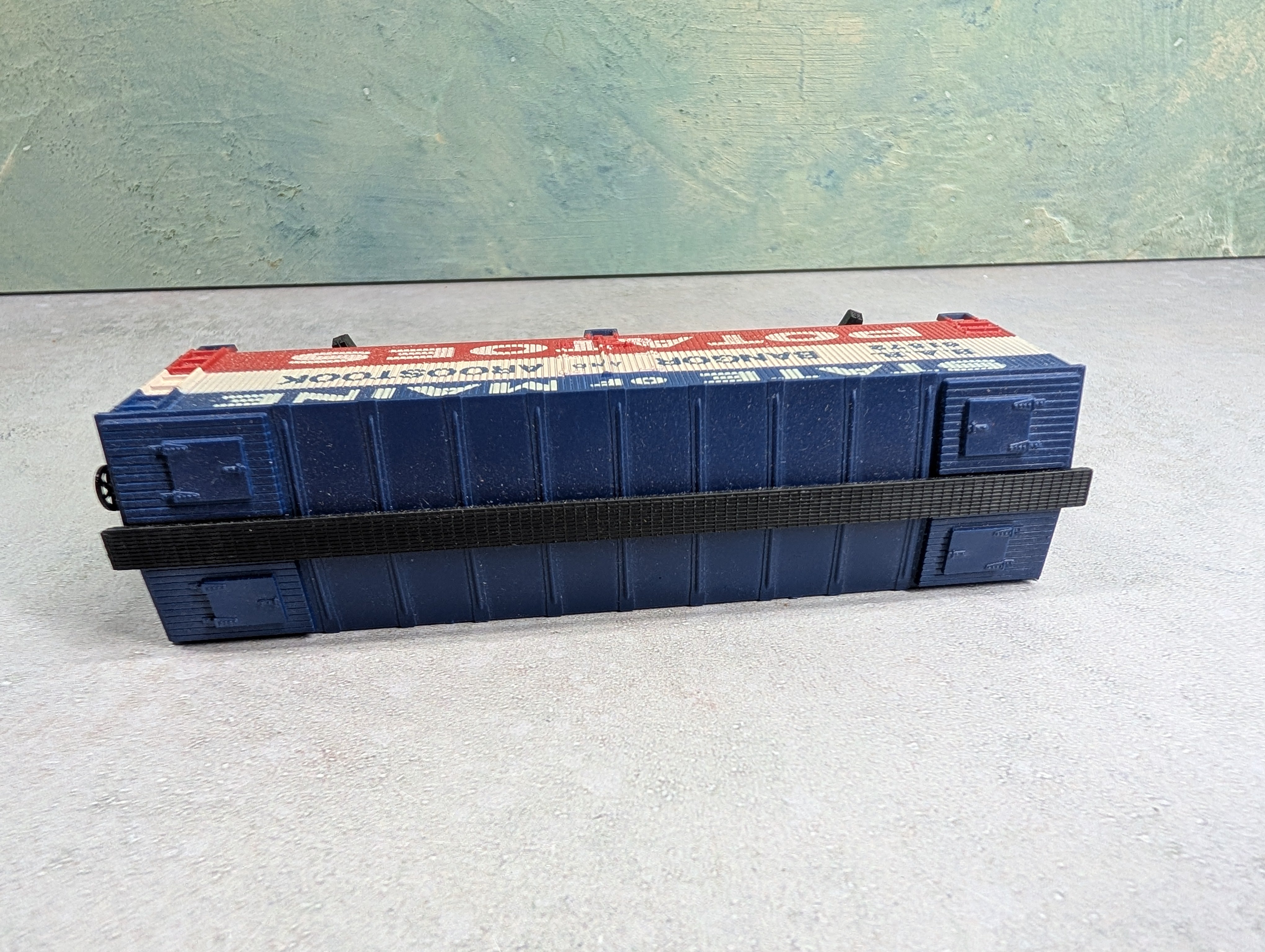 USED HO Scale 40' Wooden Billboard Reefer Bangor & Aroostook BAR #61572