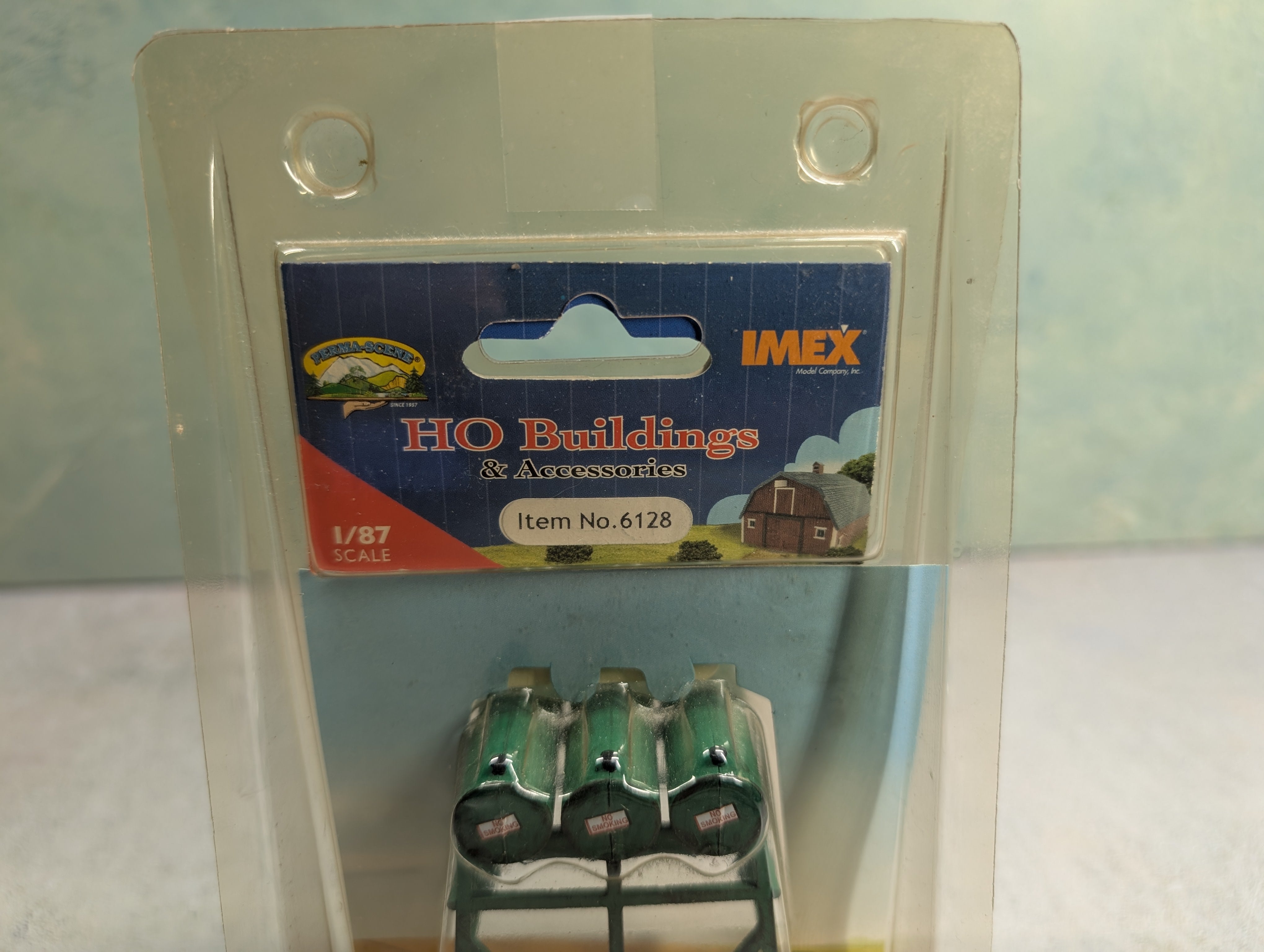 IMEX 6128 HO Scale Triple Fuel Tank