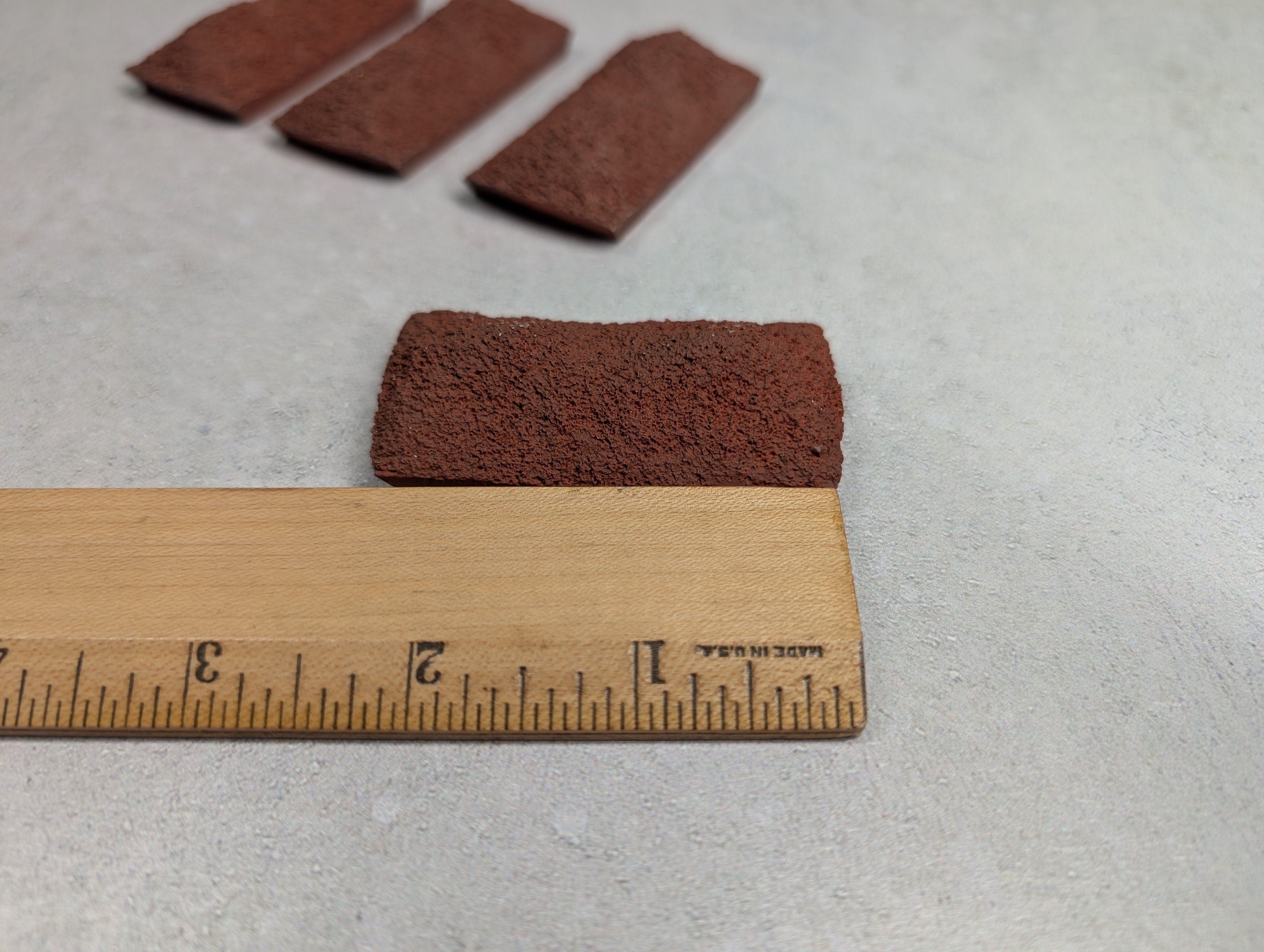 USED HO Scale Lot of Ore Loads (4 pcs)