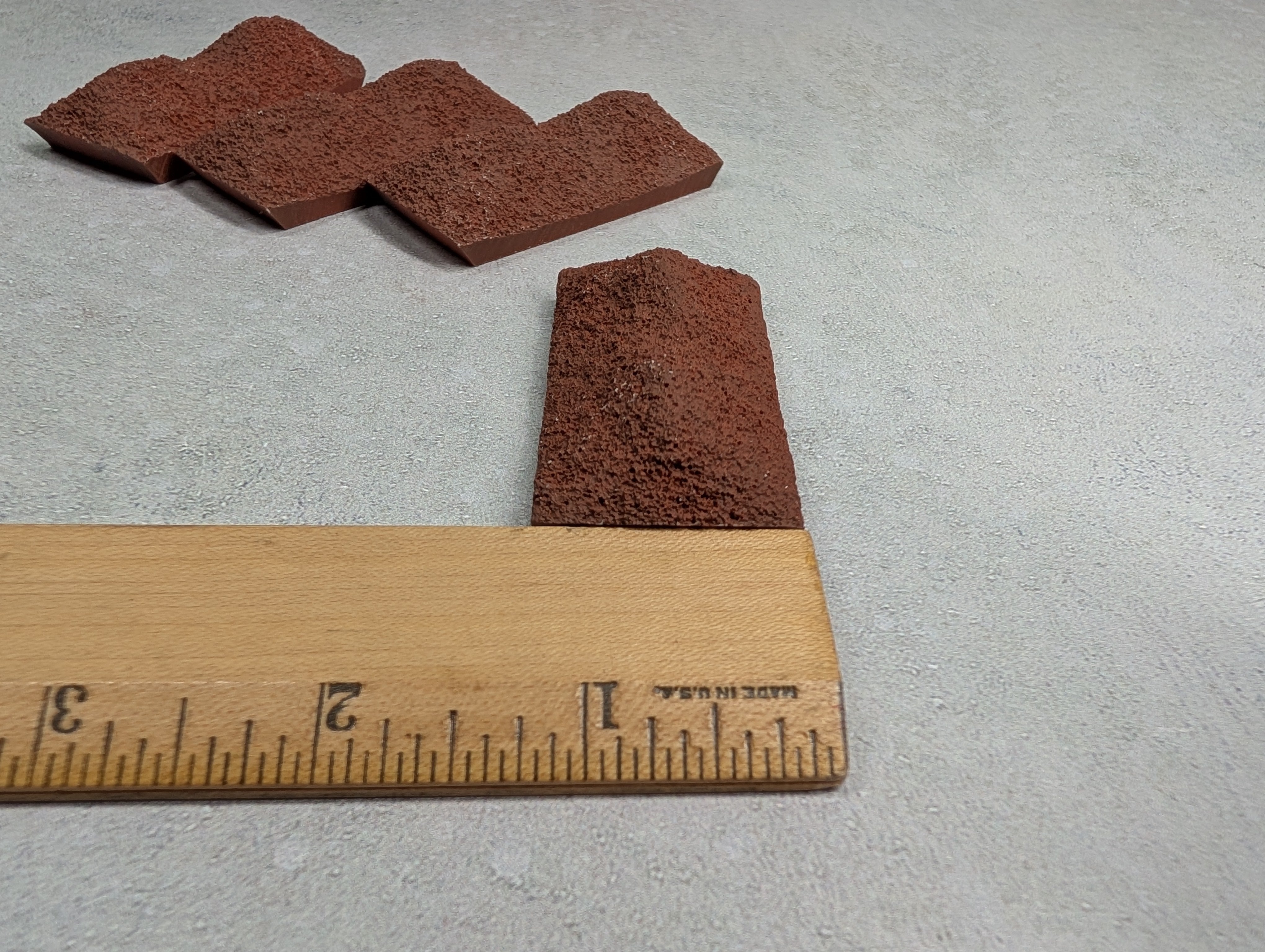 USED HO Scale Lot of Ore Loads (4 pcs)