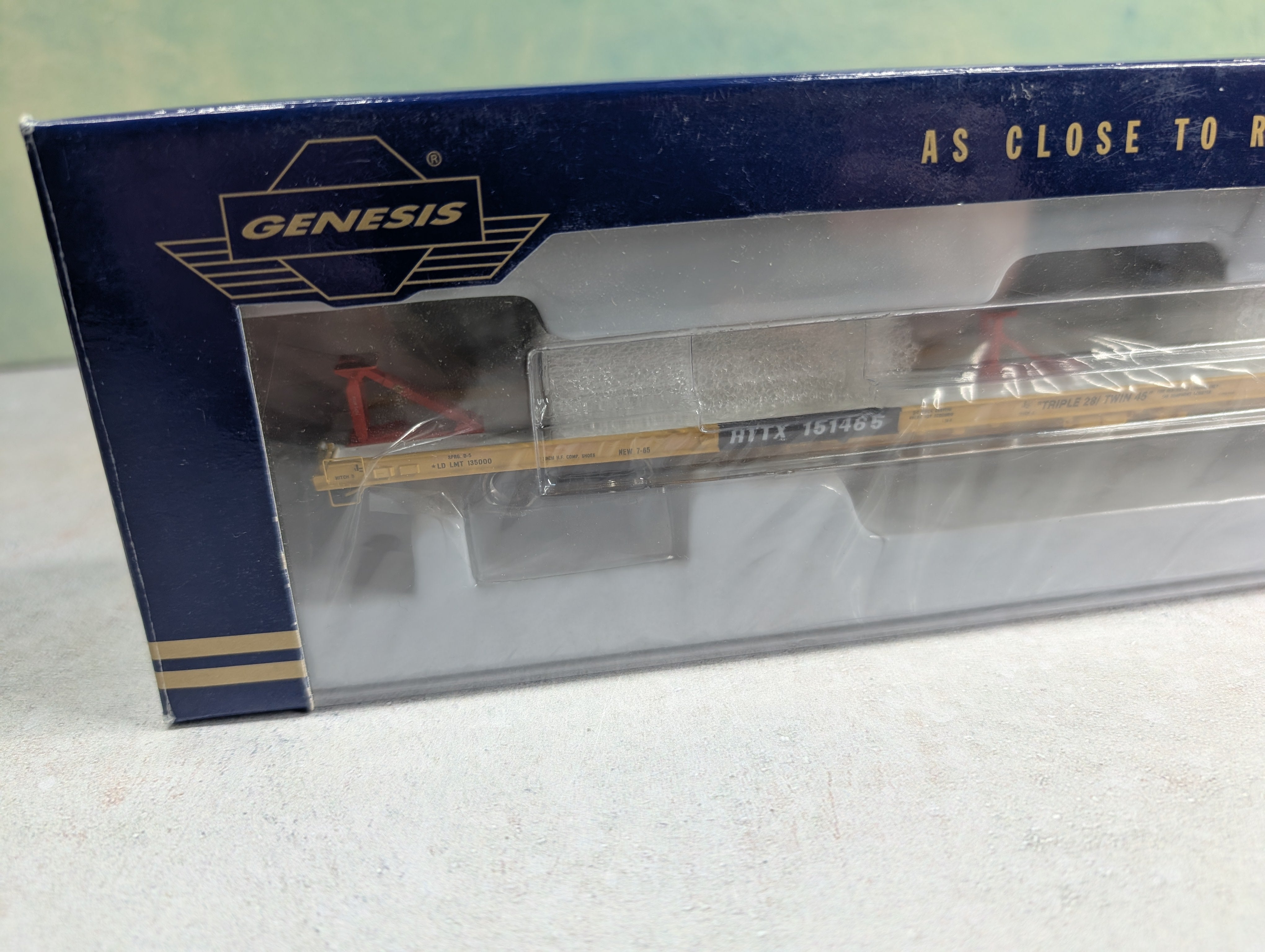 Athearn Genesis 29539 HO Scale 89' Flat Car TTX #151465