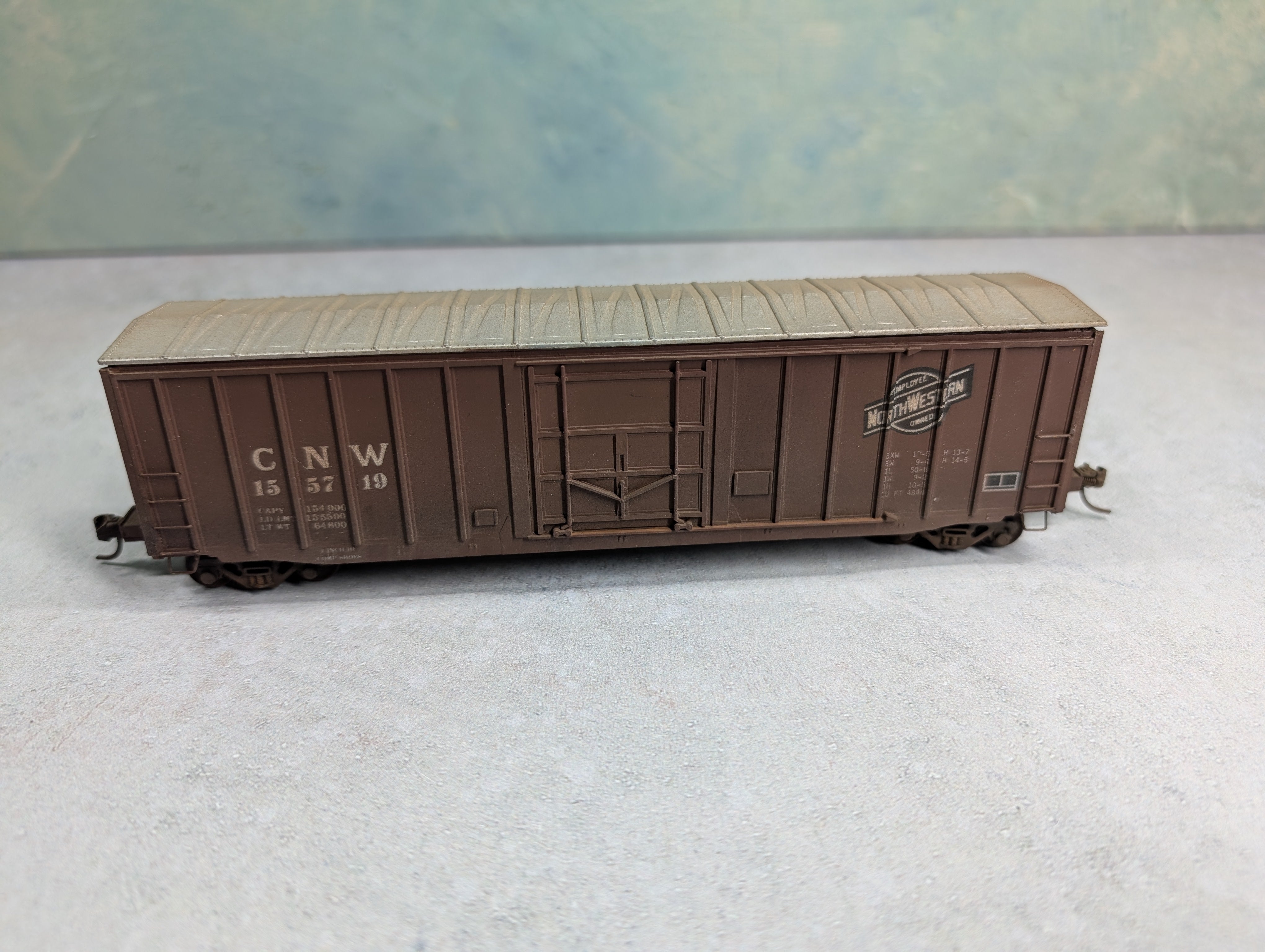 USED HO Scale 50' Box Car Chicago & North Western CNW #155719 Weathered