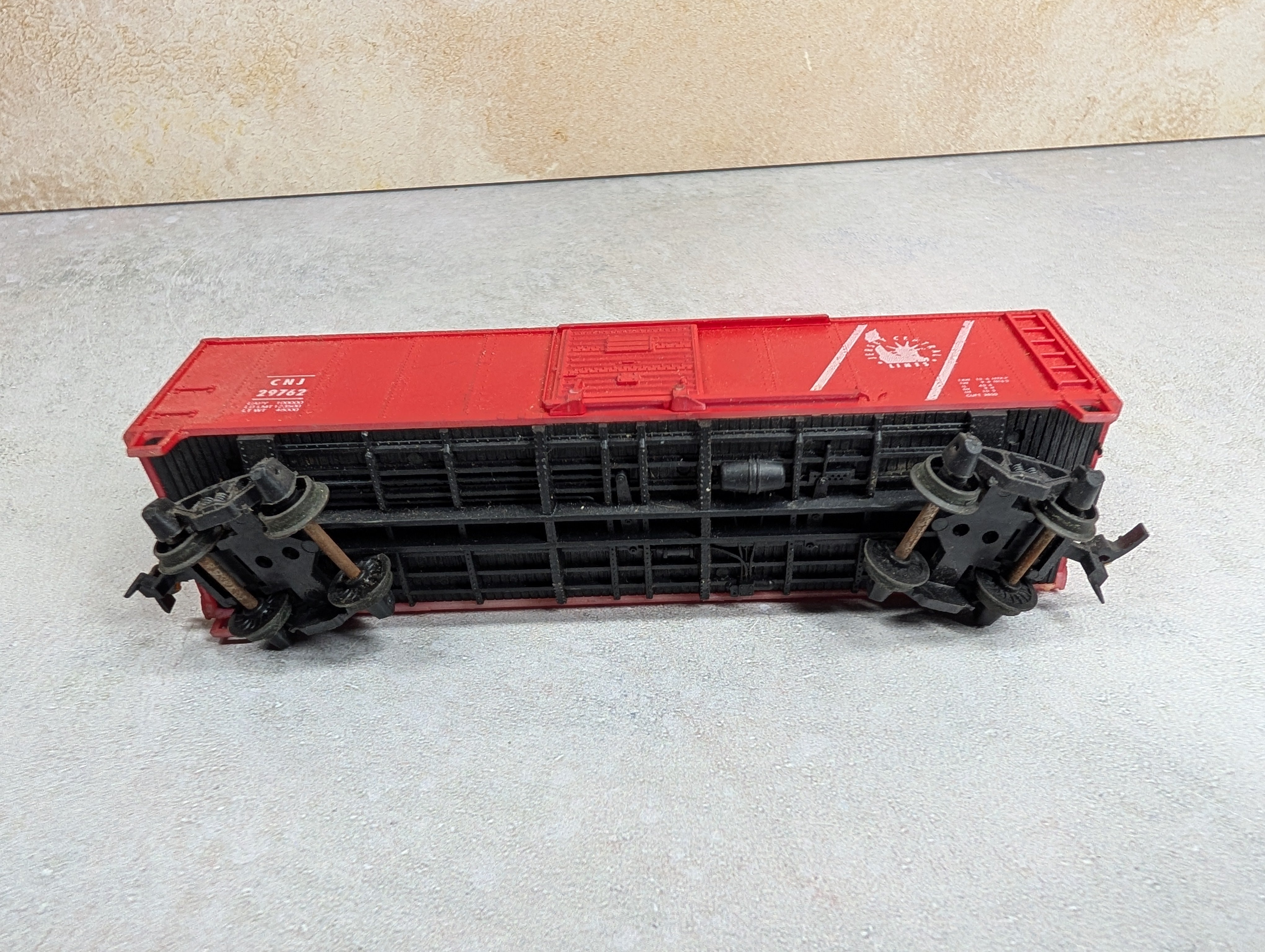 USED Roco HO Scale 40' Box Car Jersey Central CNJ #29762