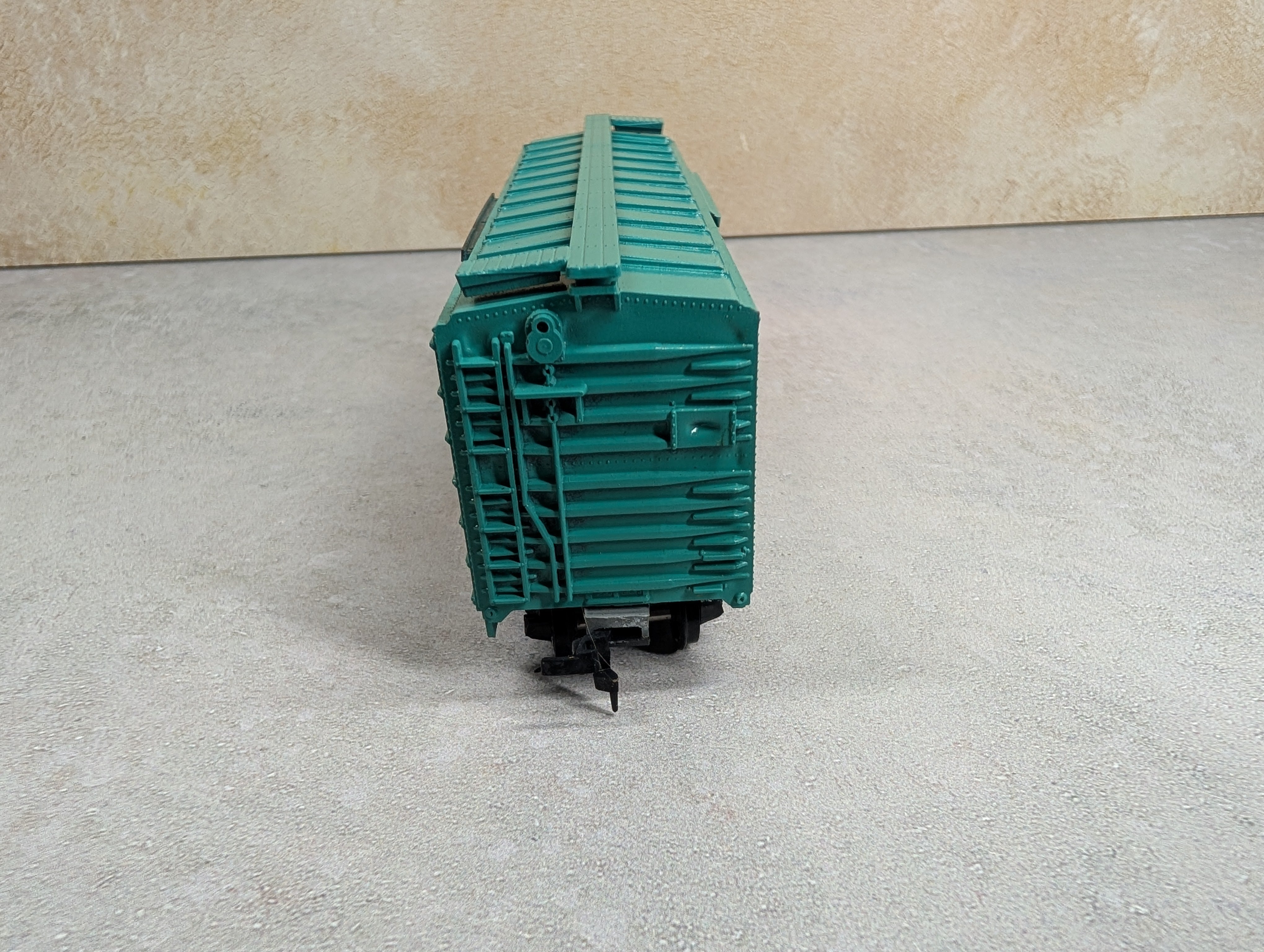 USED Roundhouse HO Scale 40' Box Car Great Northern GN #27400