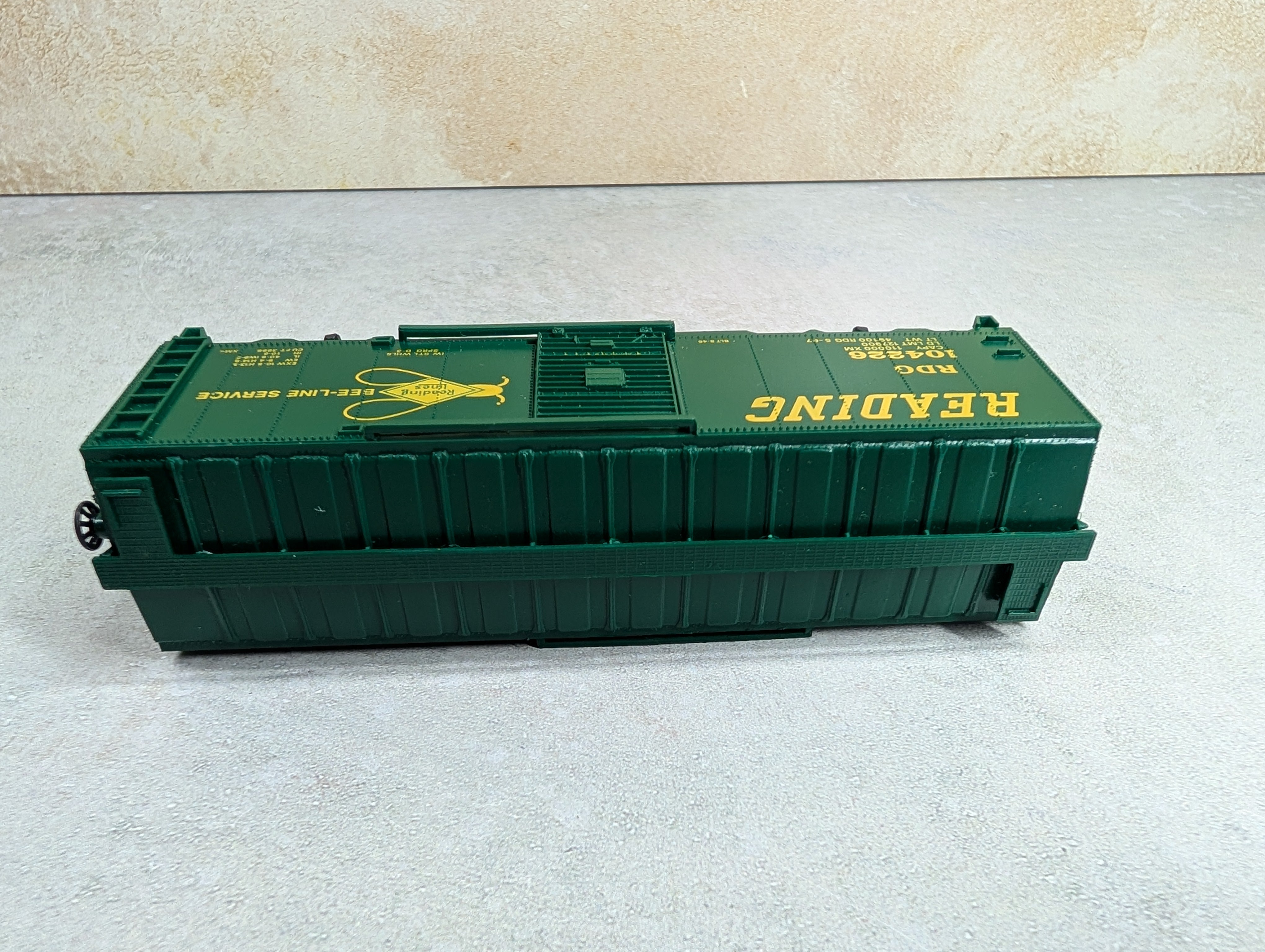USED Bachmann HO Scale 40' Box Car Reading RDG #104226