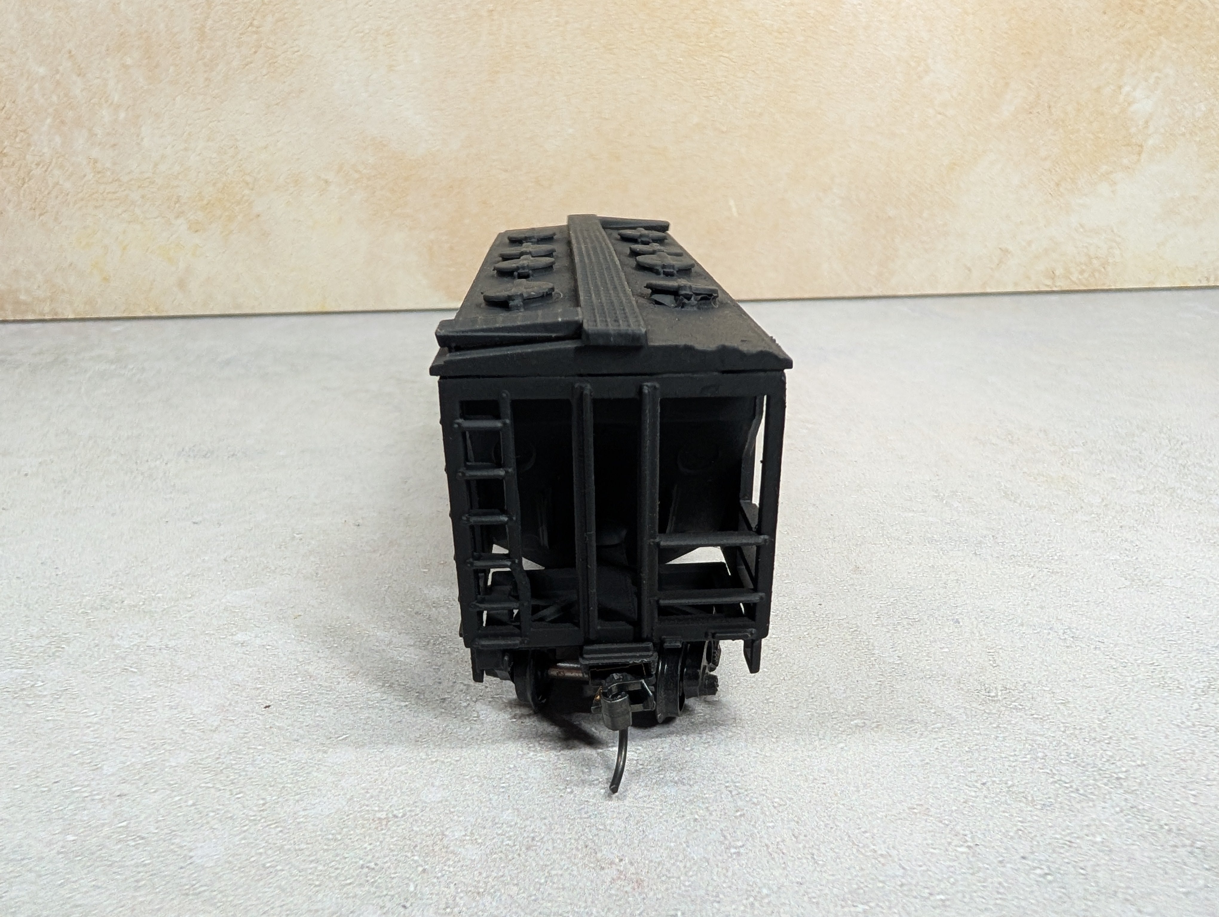 USED Roundhouse HO Scale Covered Hopper Jersey Central Lines CNJ #6 Decal