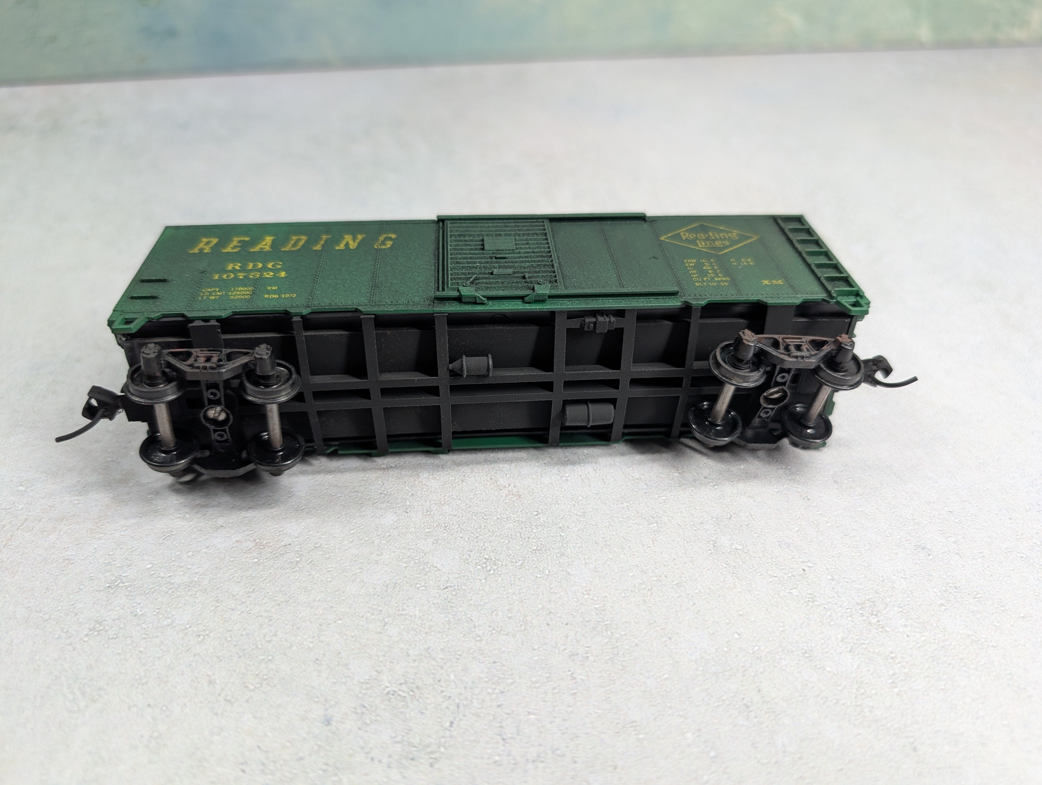 USED Athearn HO Scale Beautifully Weathered Box Car Reading RDG #107324