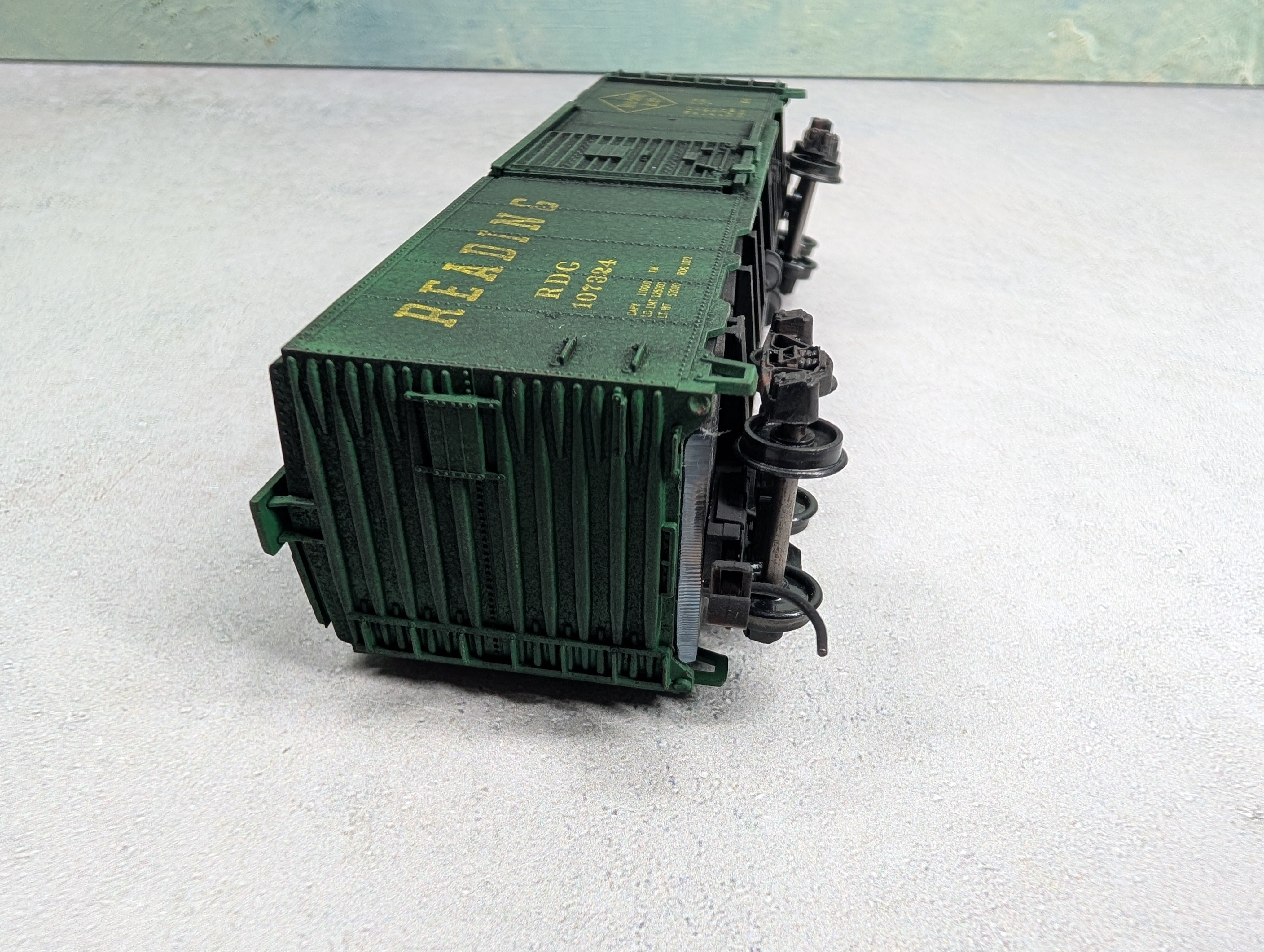 USED Athearn HO Scale Beautifully Weathered Box Car Reading RDG #107324