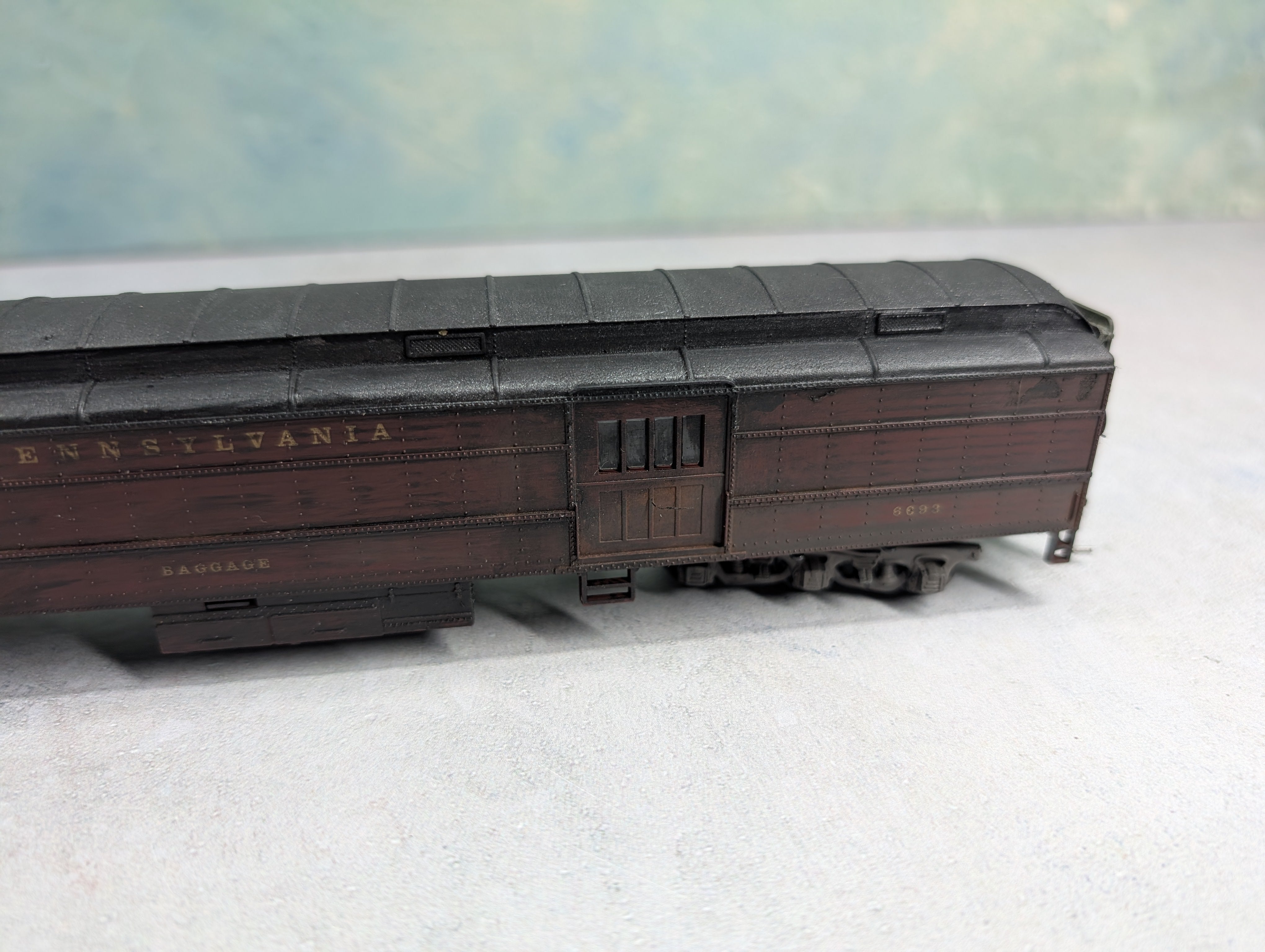 USED Athearn HO Scale Beautifully Weathered Passenger Car Pennsylvania #6693