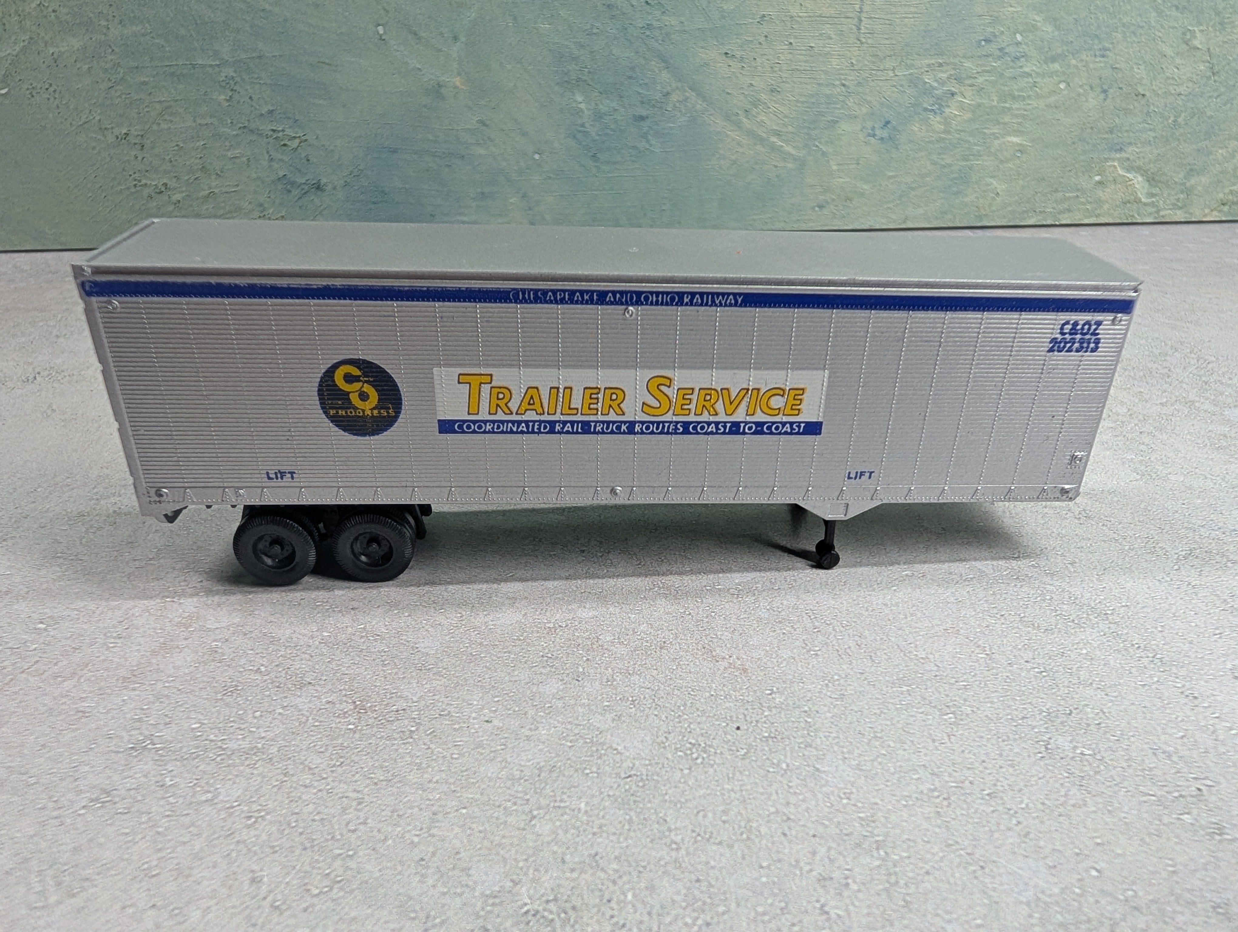 USED Athearn HO Scale 40' Trailer Chesapeake and Ohio C&OZ #202313