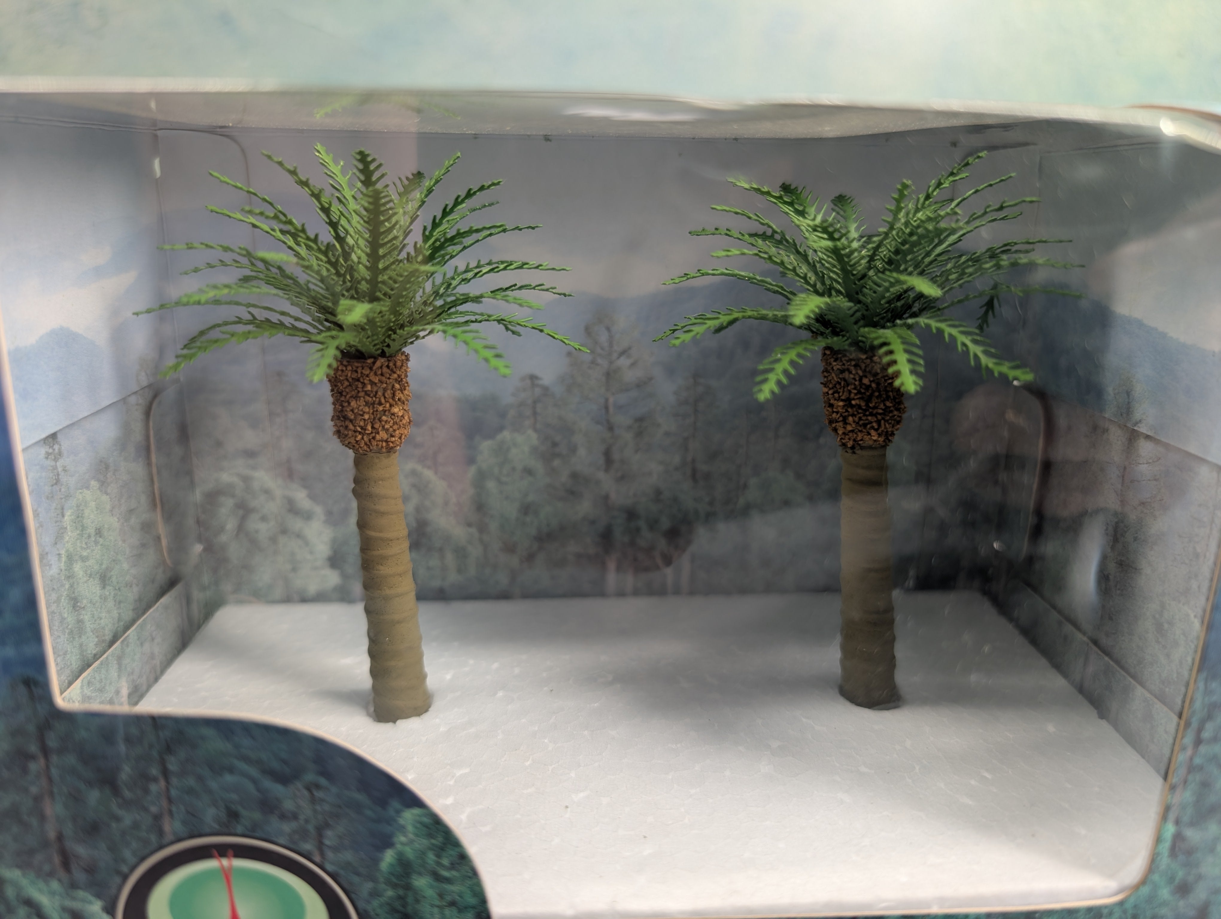 JTT 94355 MULTI Scale 4" Phoenix Palm (2 pcs)