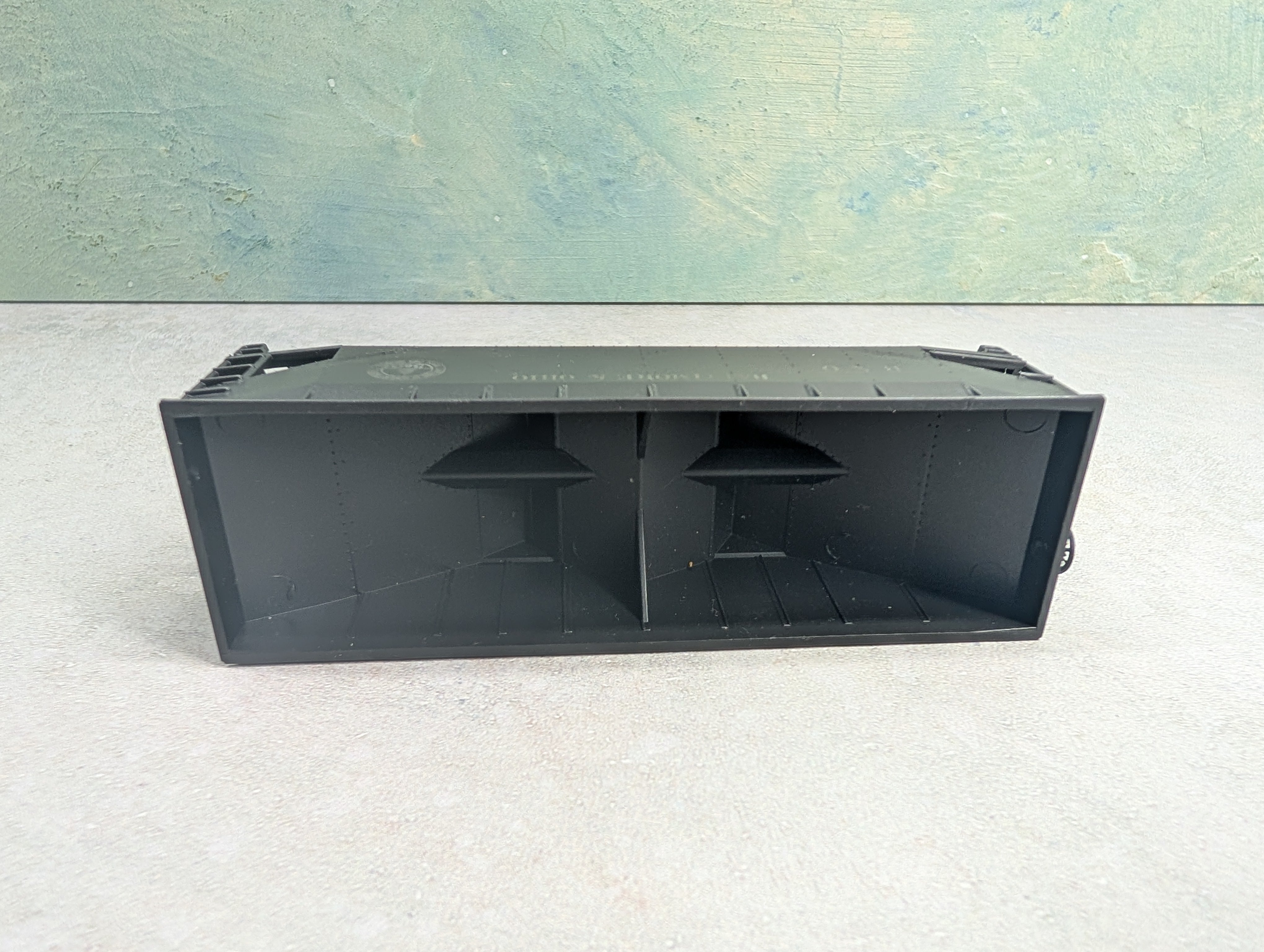 USED Athearn HO Scale 2 Bay Hopper Baltimore and Ohio B&O #640510 Lightly Weathered