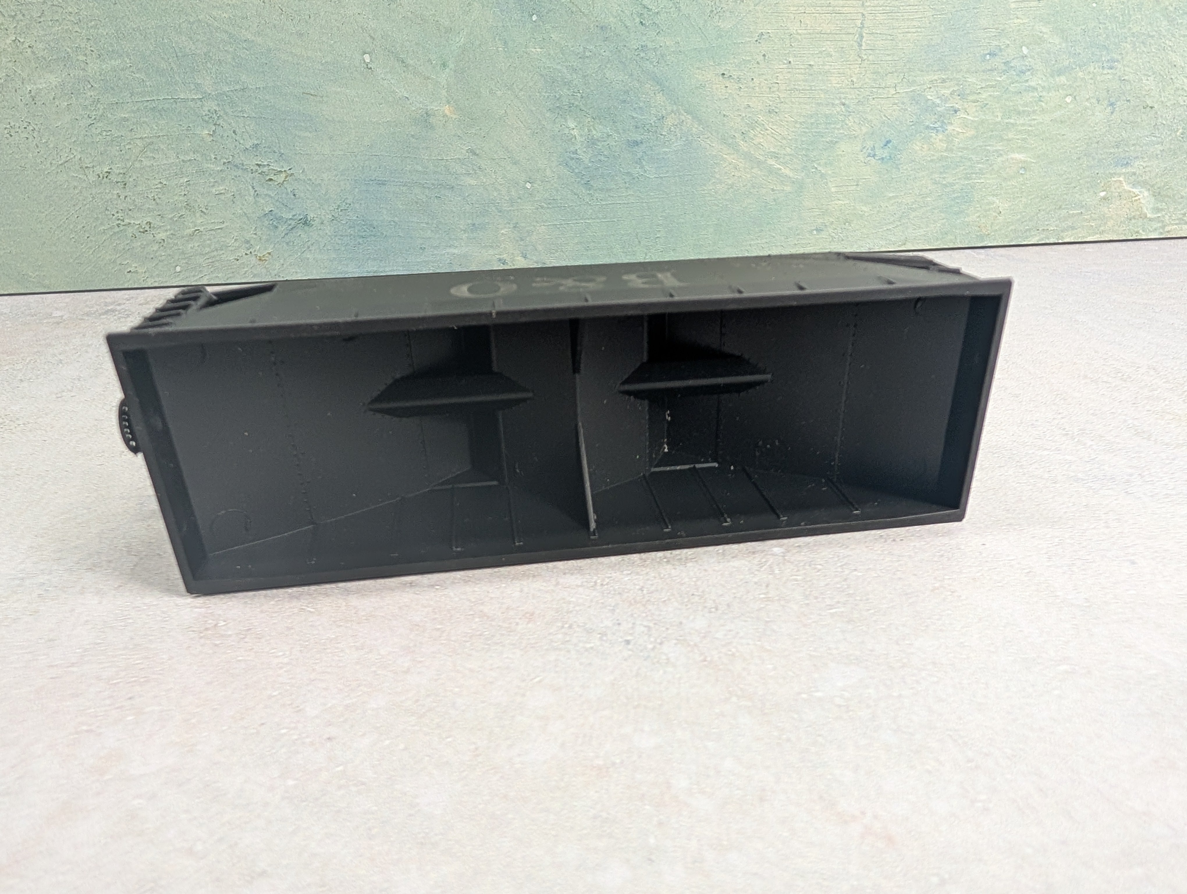 USED Athearn HO Scale 2 Bay Hopper Baltimore and Ohio B&O #824212 Lightly Weathered