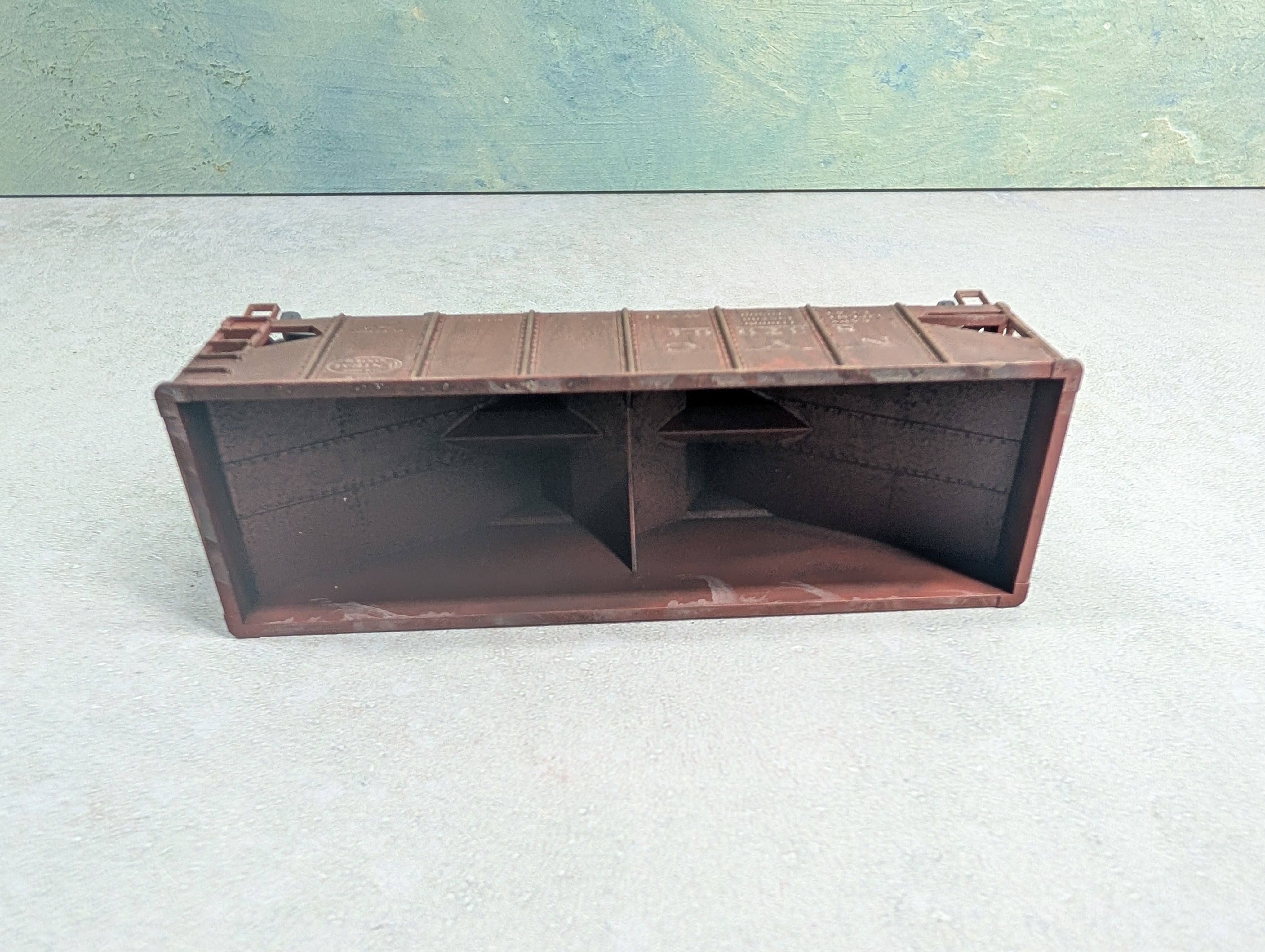 USED Accurail HO Scale 2 Bay Hopper New York Central NYC #837964 Weathered