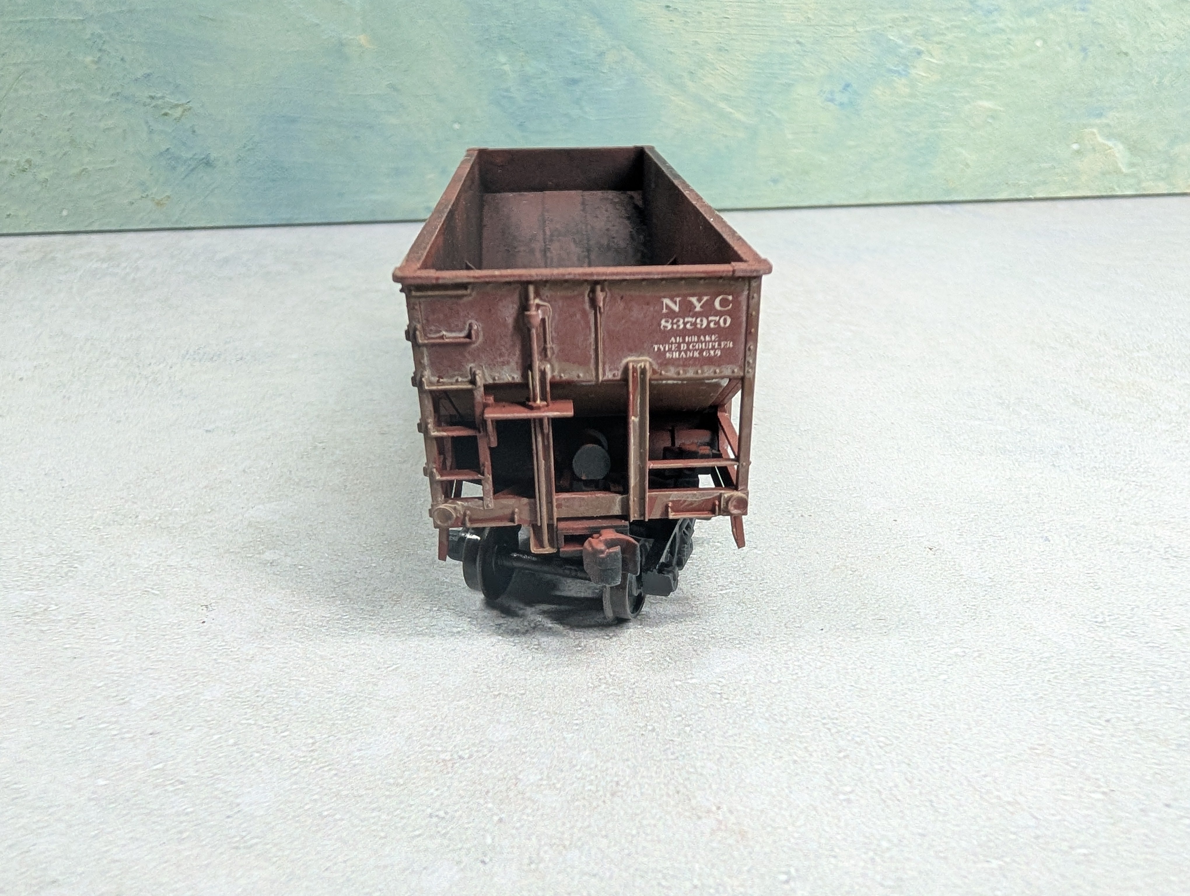 USED Accurail HO Scale 2 Bay Hopper New York Central NYC #837970 Weathered