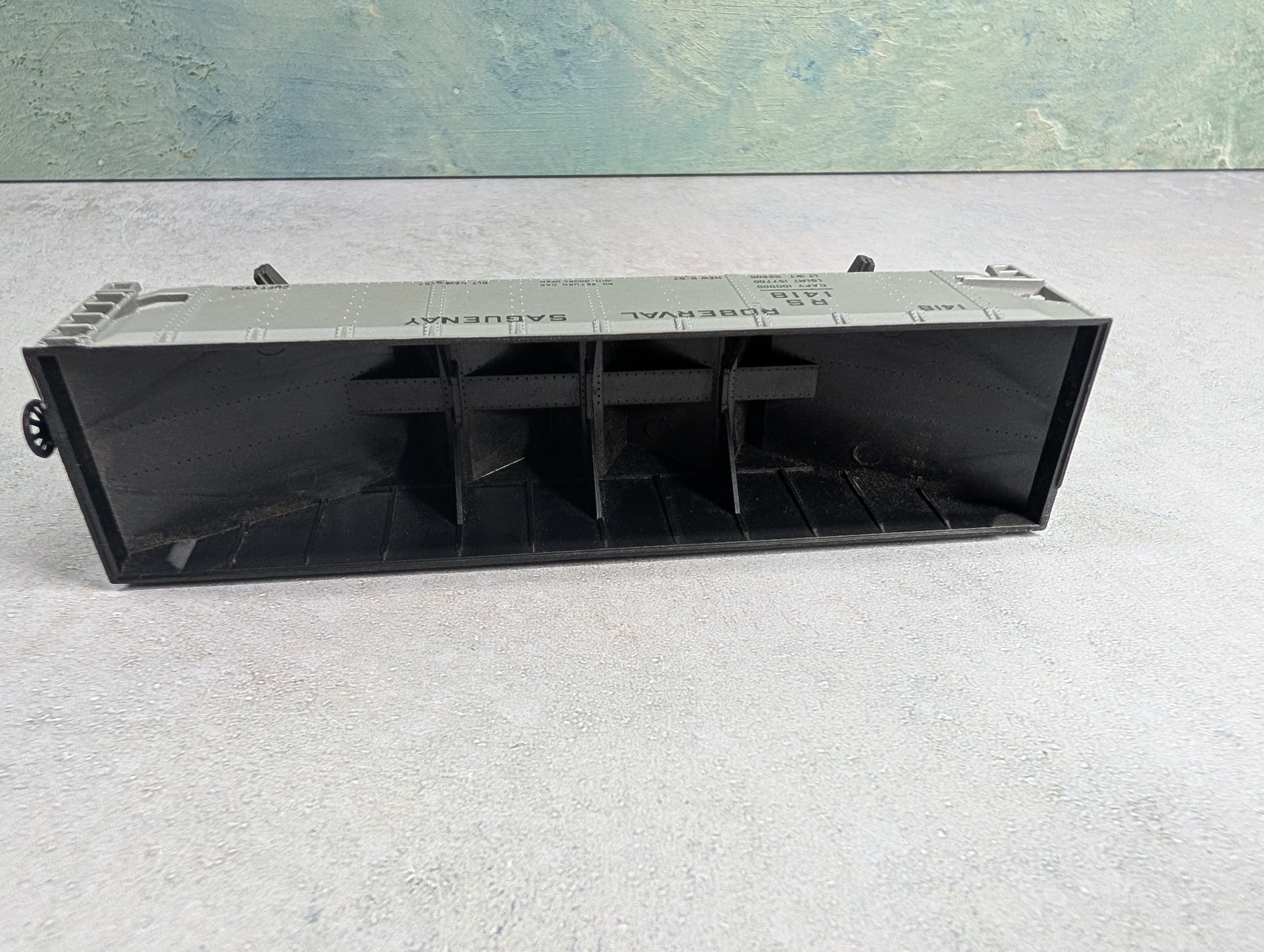 USED Rivarossi HO Scale Open Hopper Roberval and Saguenay RS #1418