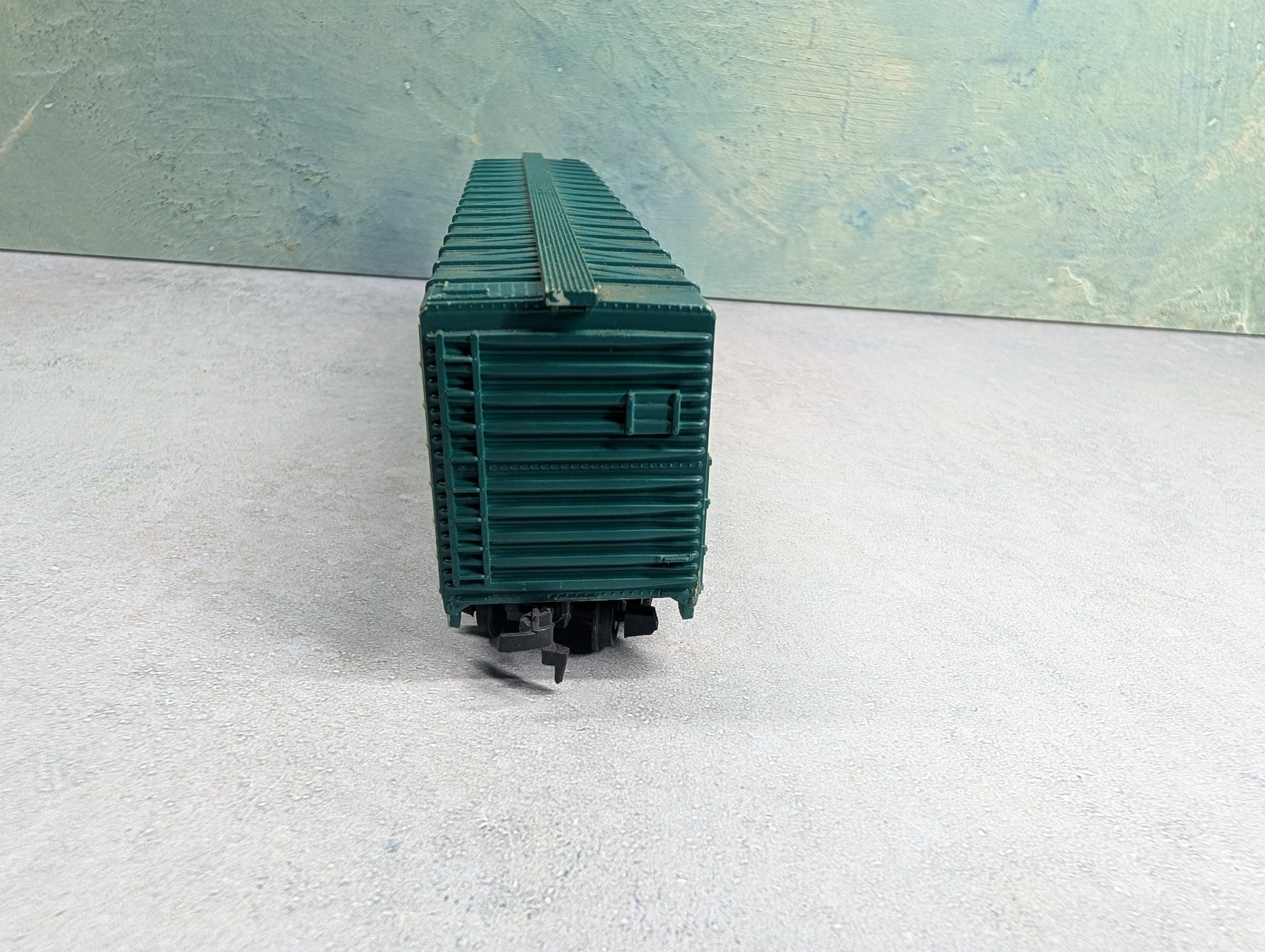 USED Tyco HO Scale 60' Billboard Box Car Chiquita TA&G #C11230