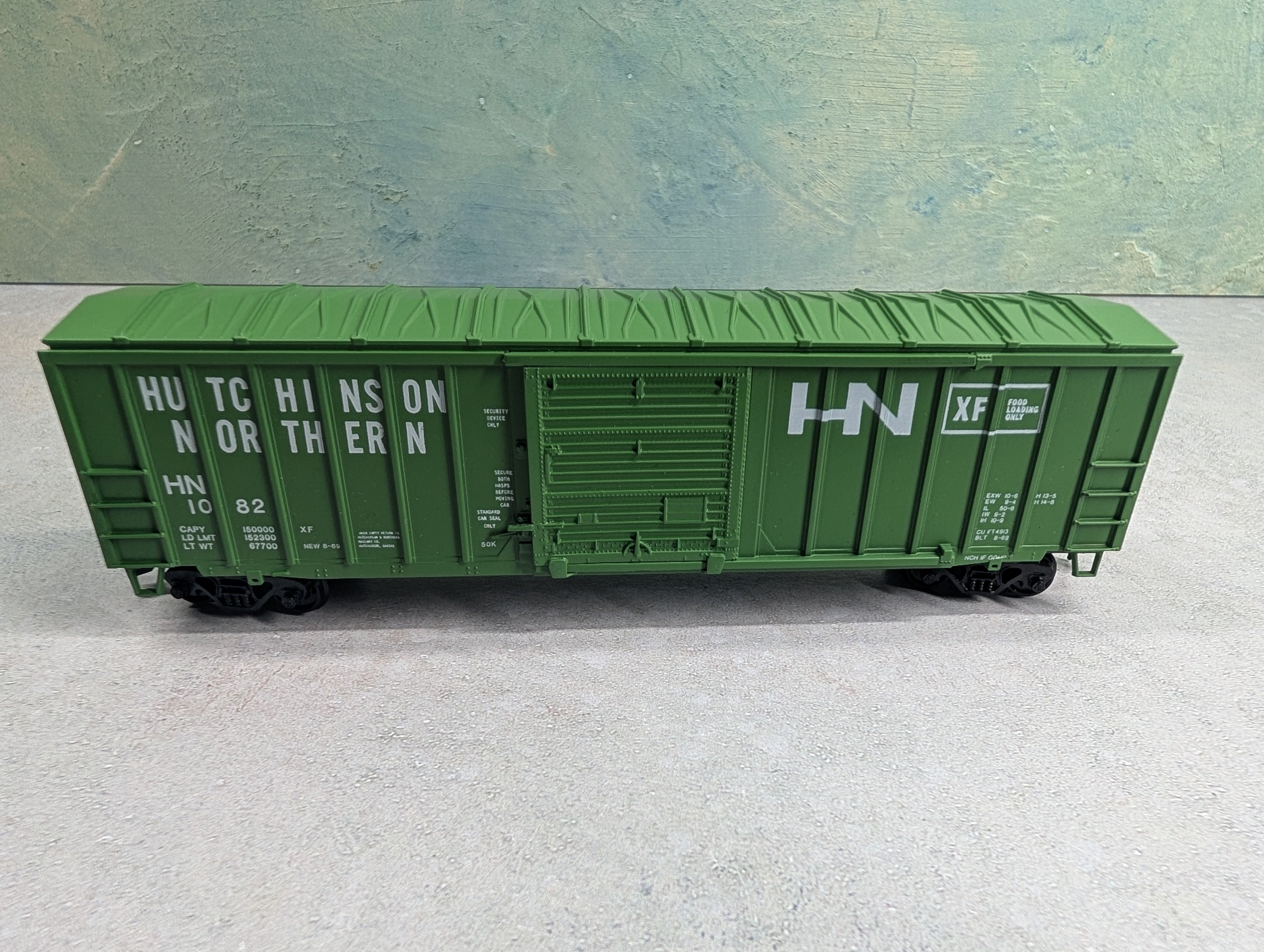 USED Athearn HO Scale 50' Railbox Box Car Hutchinson Northern HN #1082 Bev-Bel