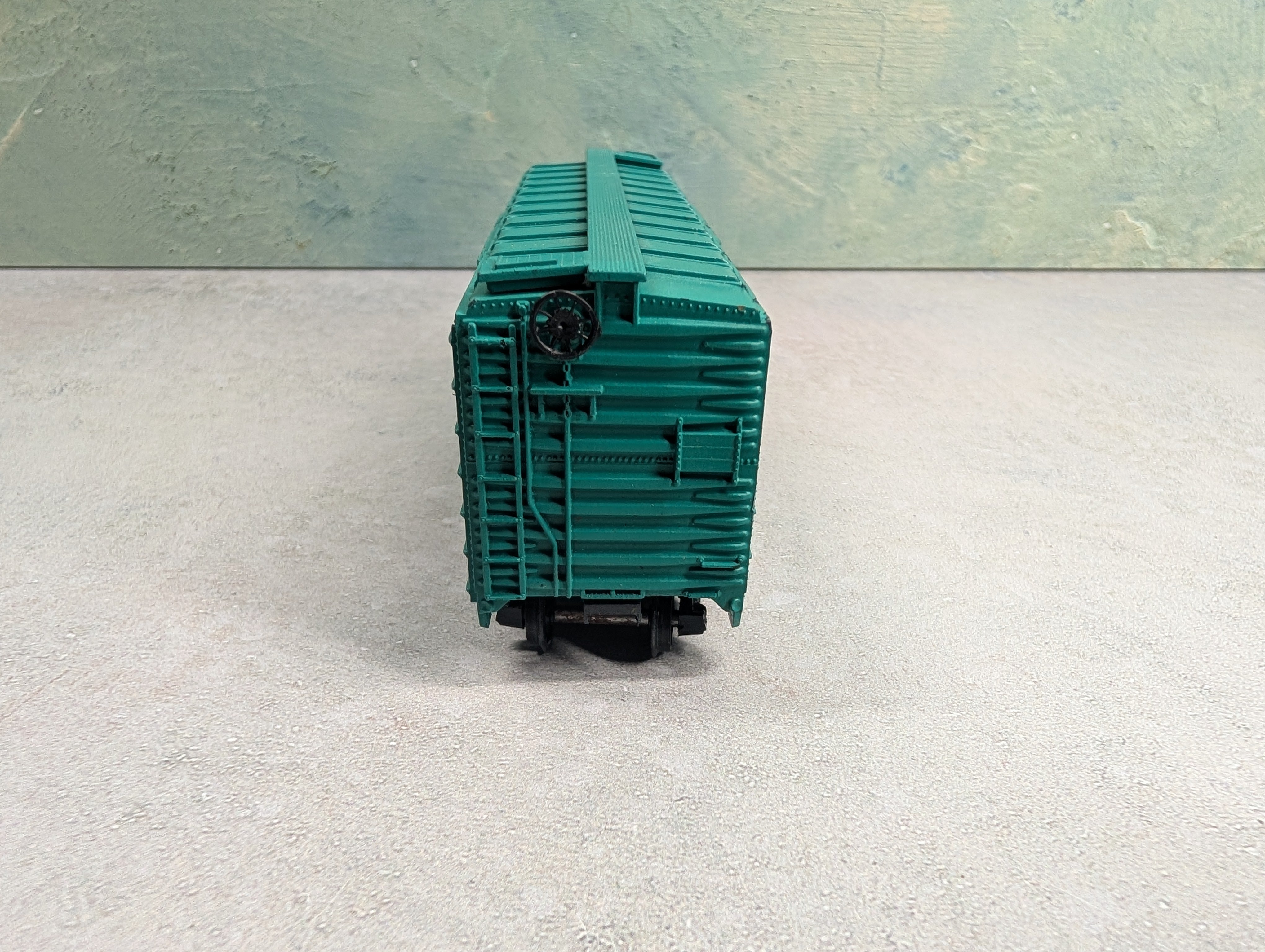 USED Athearn HO Scale 40' Box Car Penn Central PC #77040