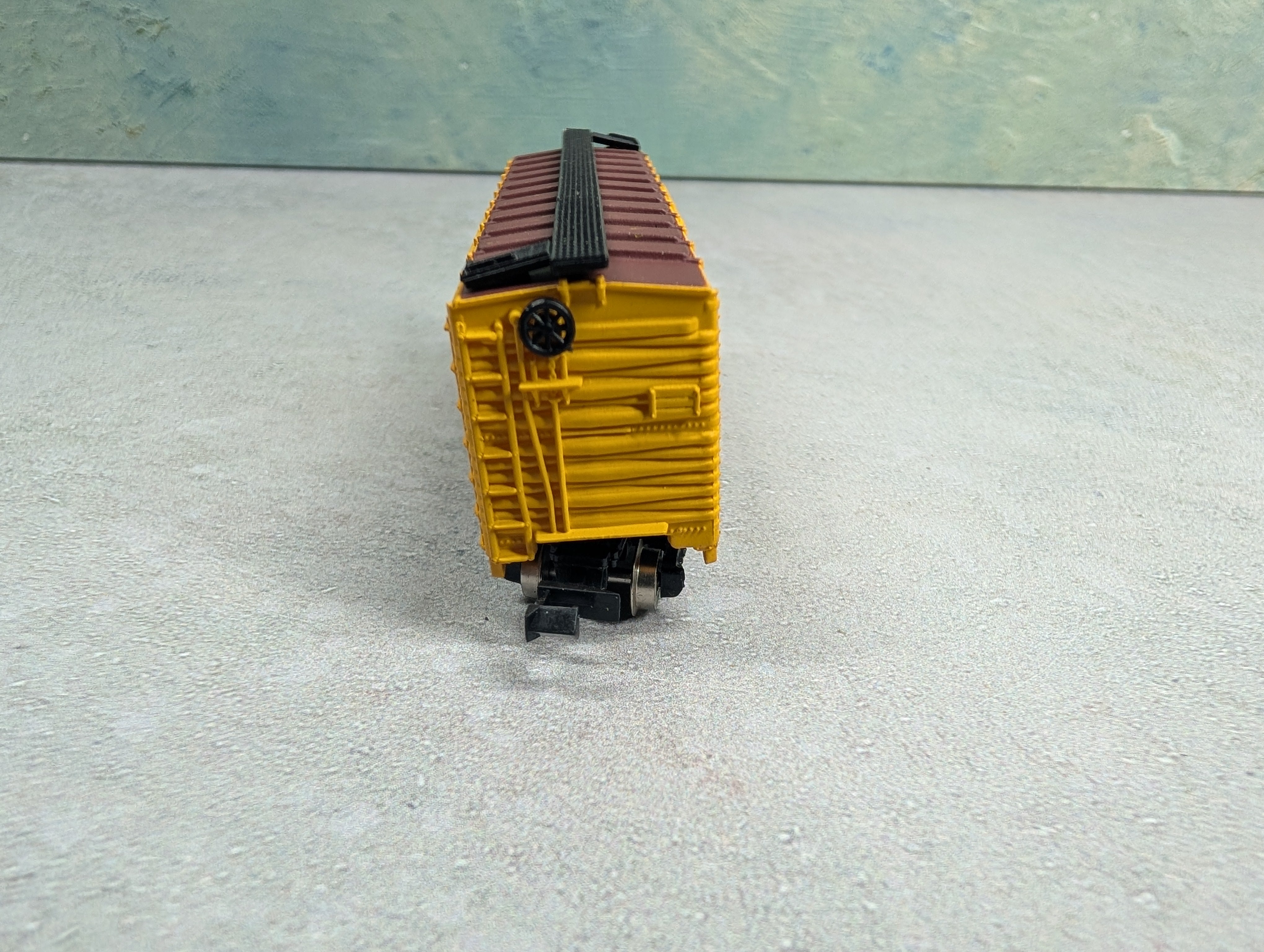 USED Bachmann N Scale 41' Wood Side Box Car Chicago & Illinois Midland C&IM #8084