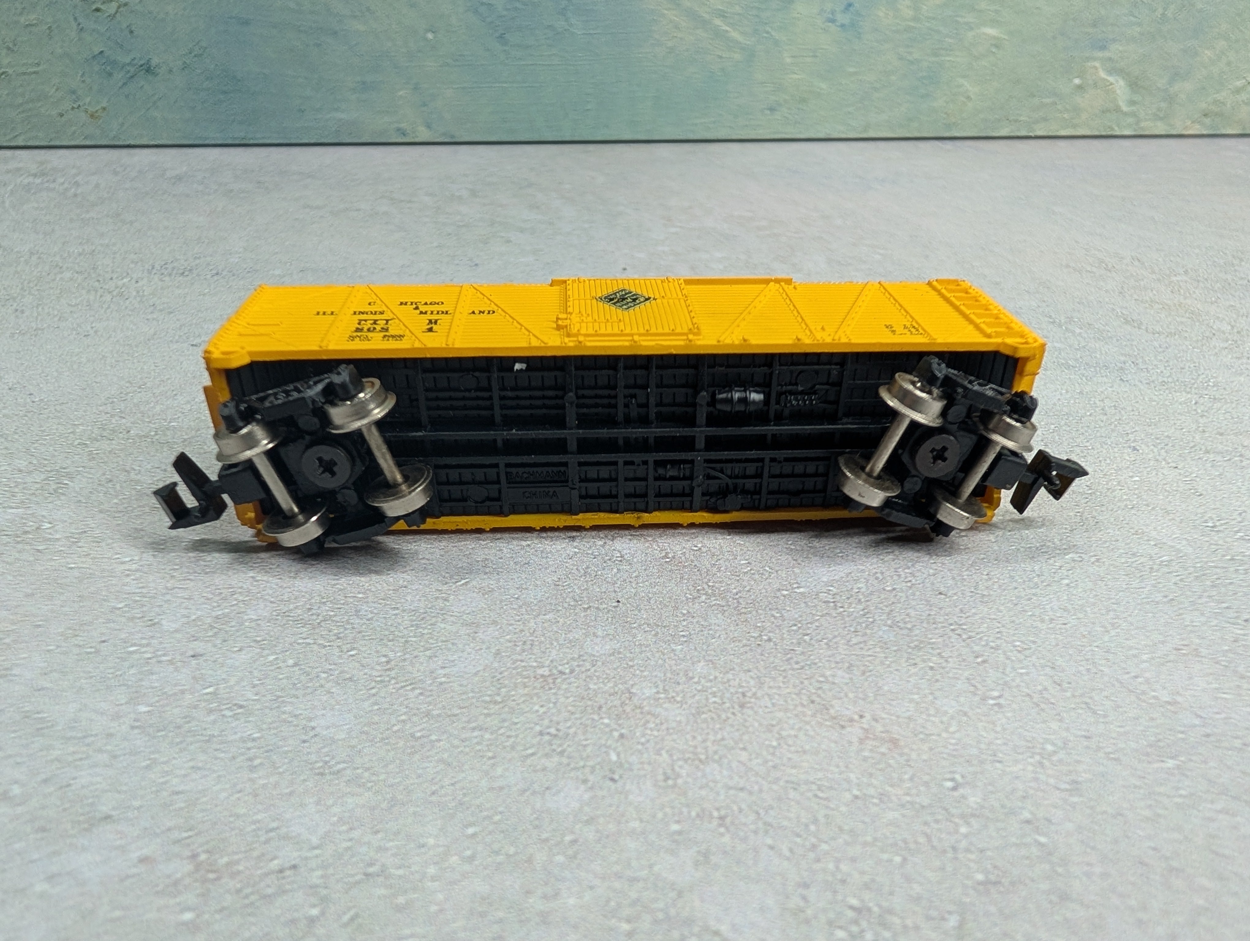 USED Bachmann N Scale 41' Wood Side Box Car Chicago & Illinois Midland C&IM #8084