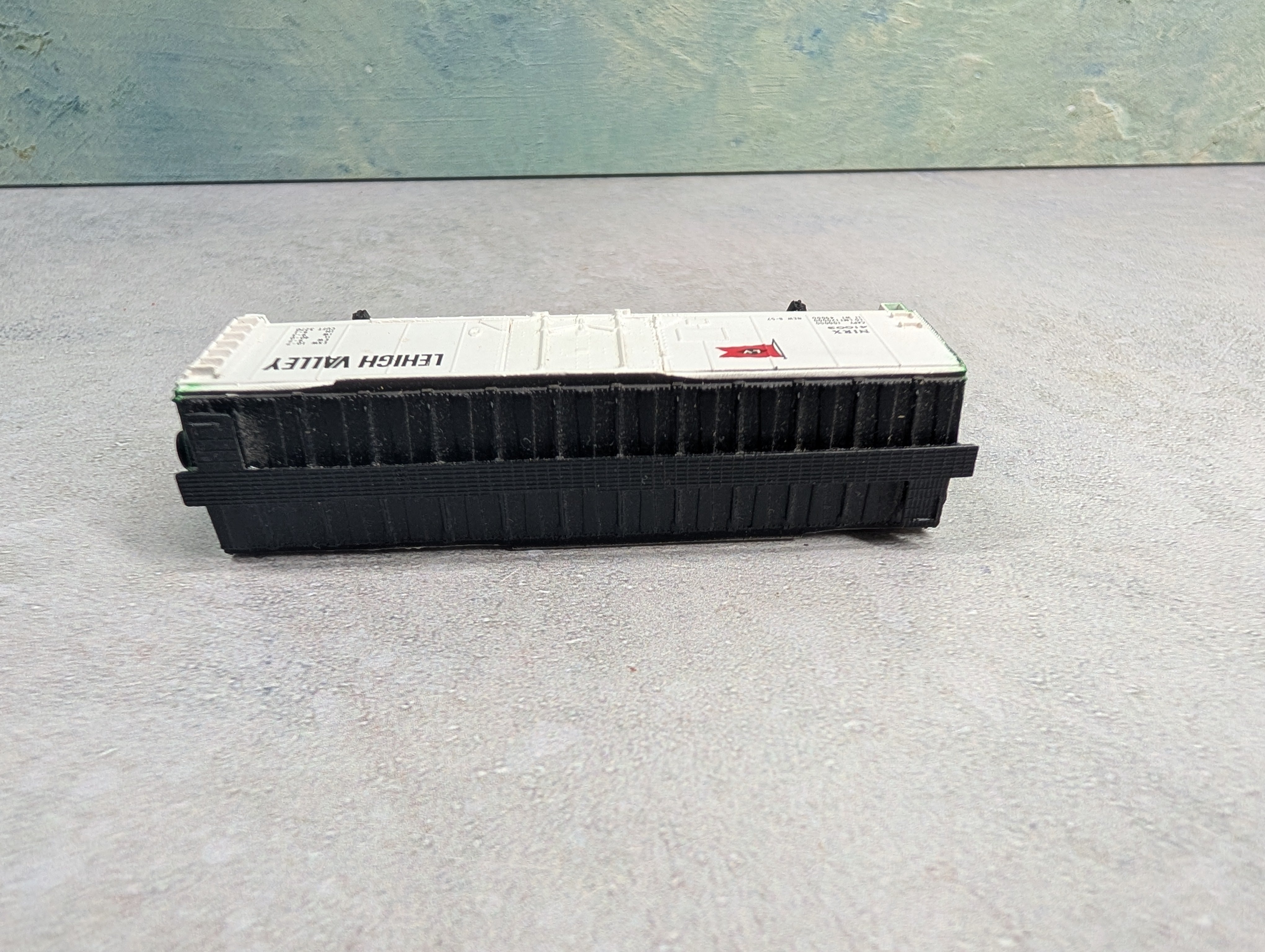 USED Bachmann N Scale 40' Box Car Lehigh Valley LV #41003
