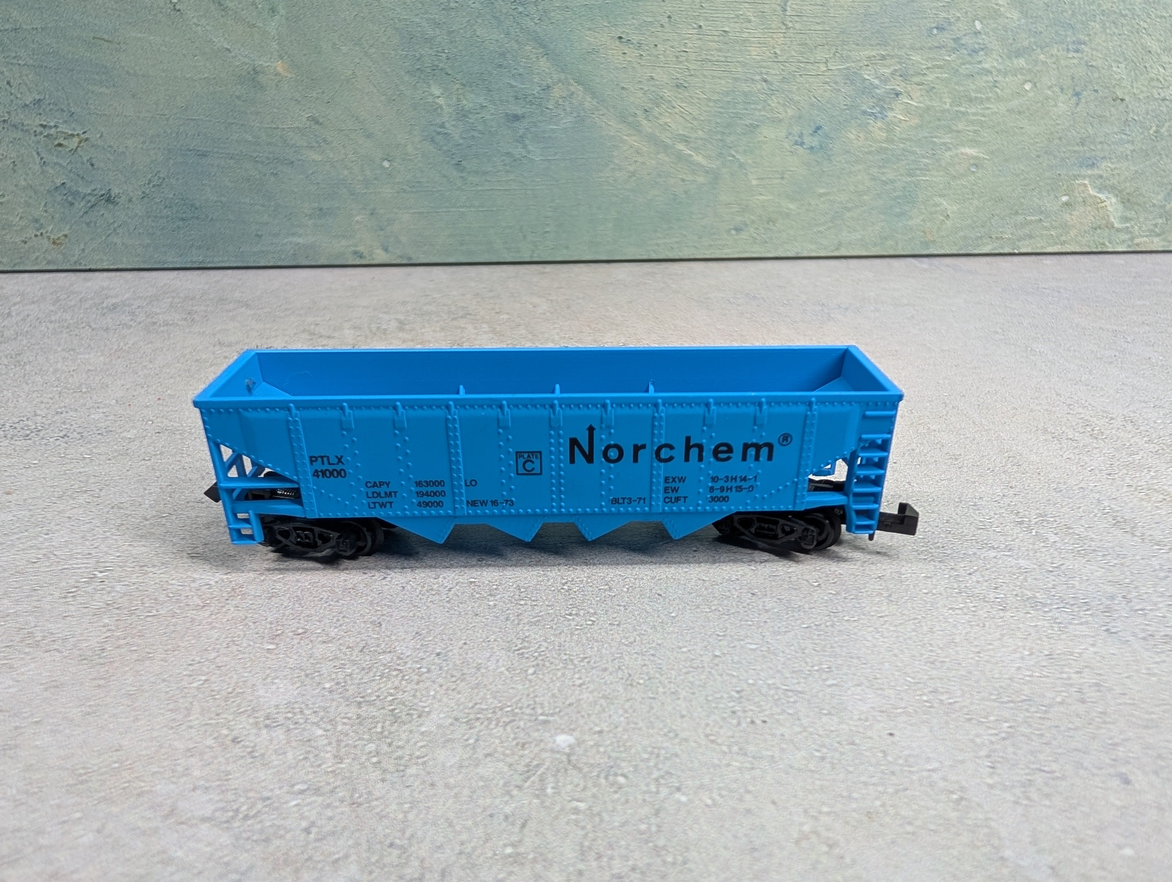 USED Model Power N Scale Quad Hopper Norchem PTLX #41000