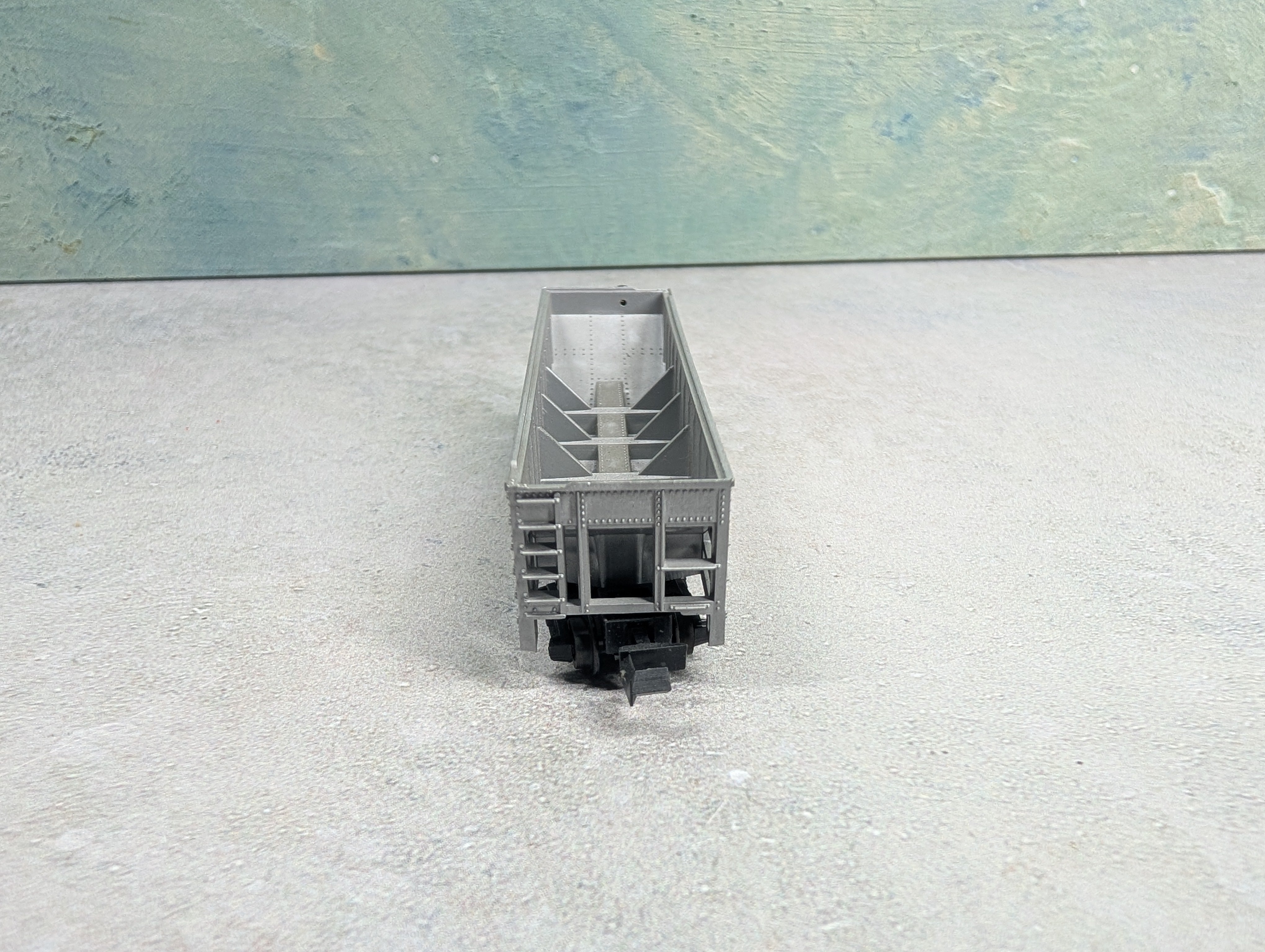 USED AHM N Scale Quad Hopper Roberval and Saguenay Railway RS #1418