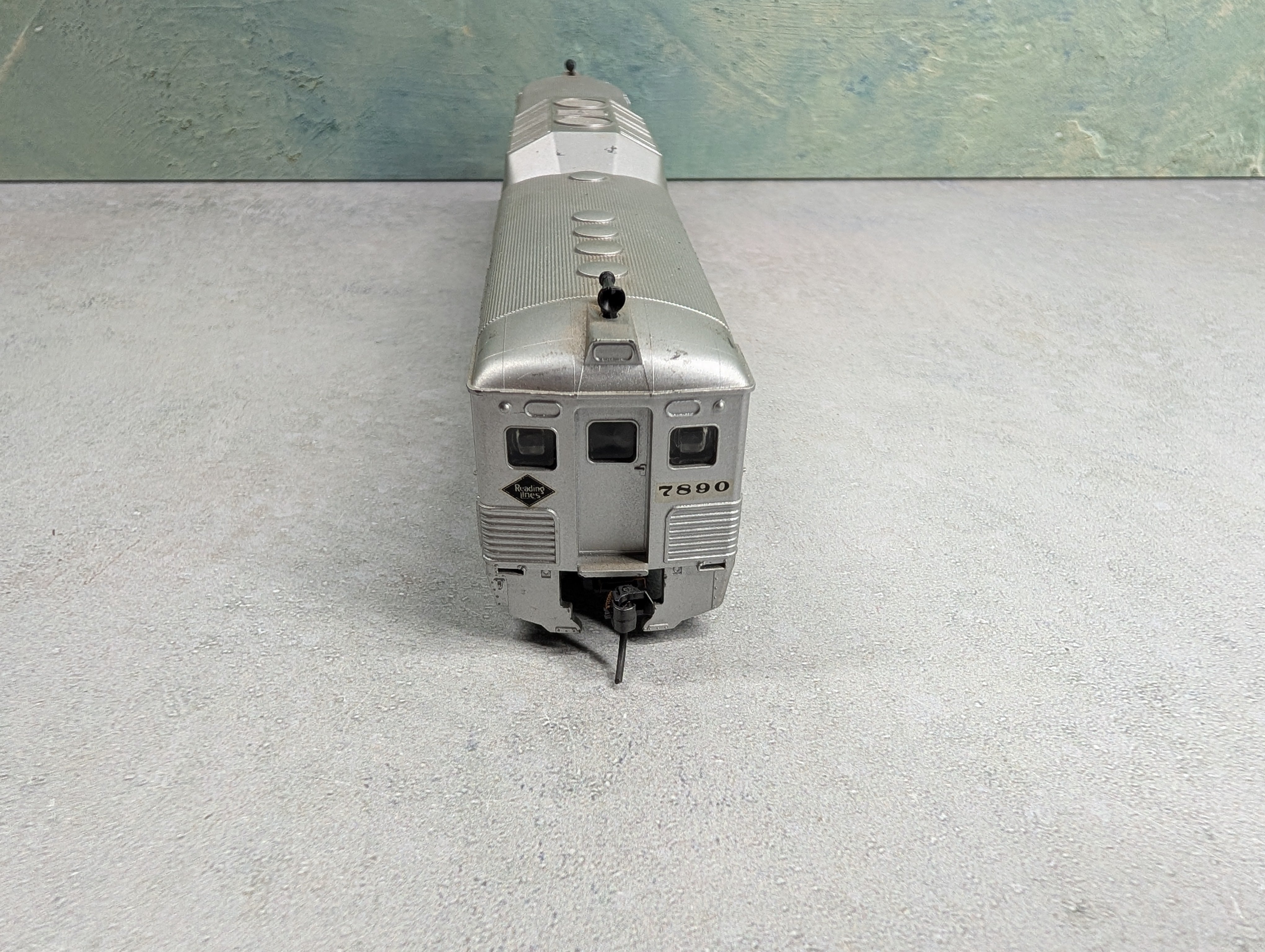 USED Athearn HO Scale RDC Passenger Car Reading Mail Car #7890 Decal Parts/Repairs