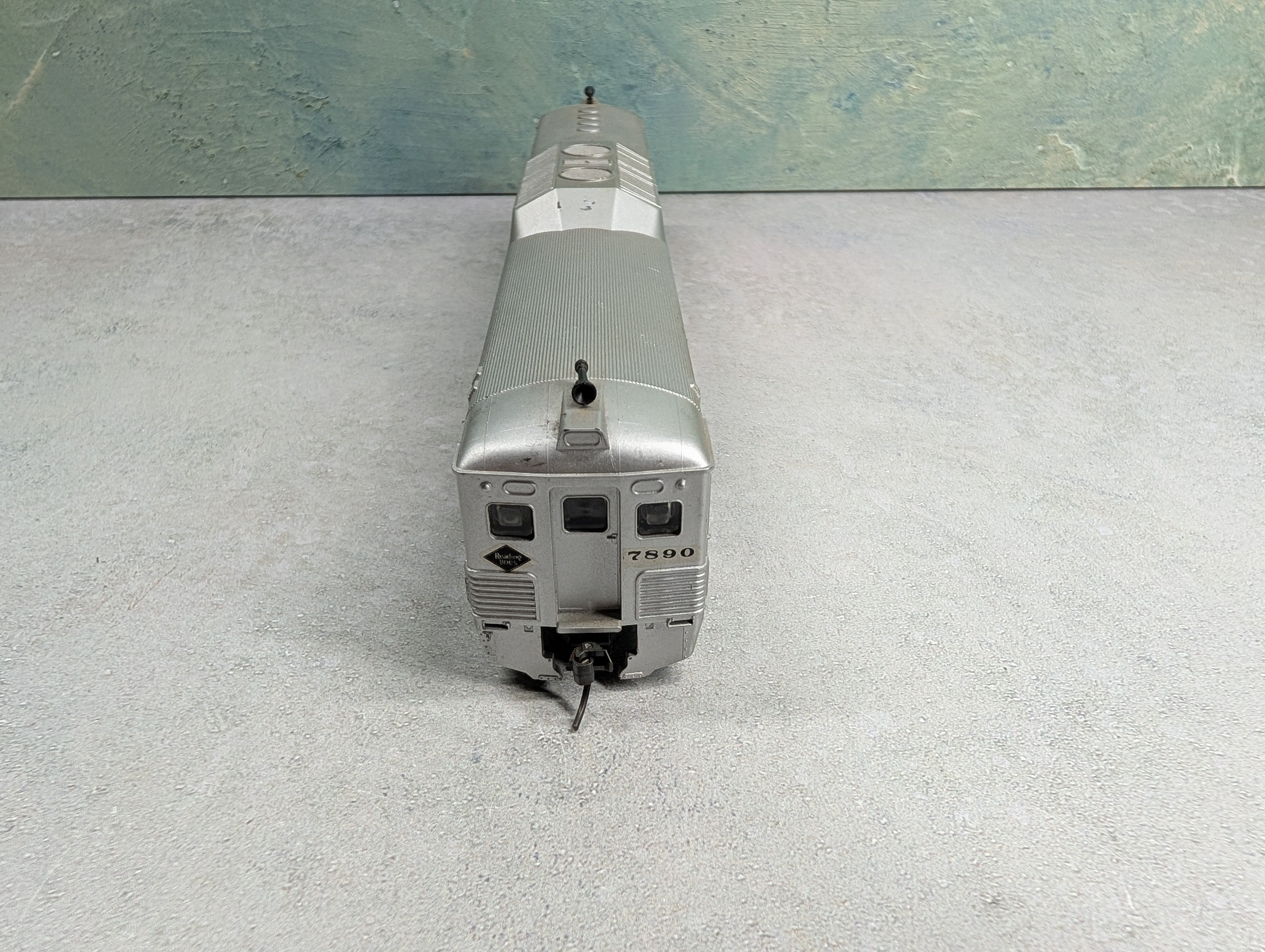 USED Athearn HO Scale RDC Passenger Car Reading Mail Car #7890 Decal Parts/Repairs