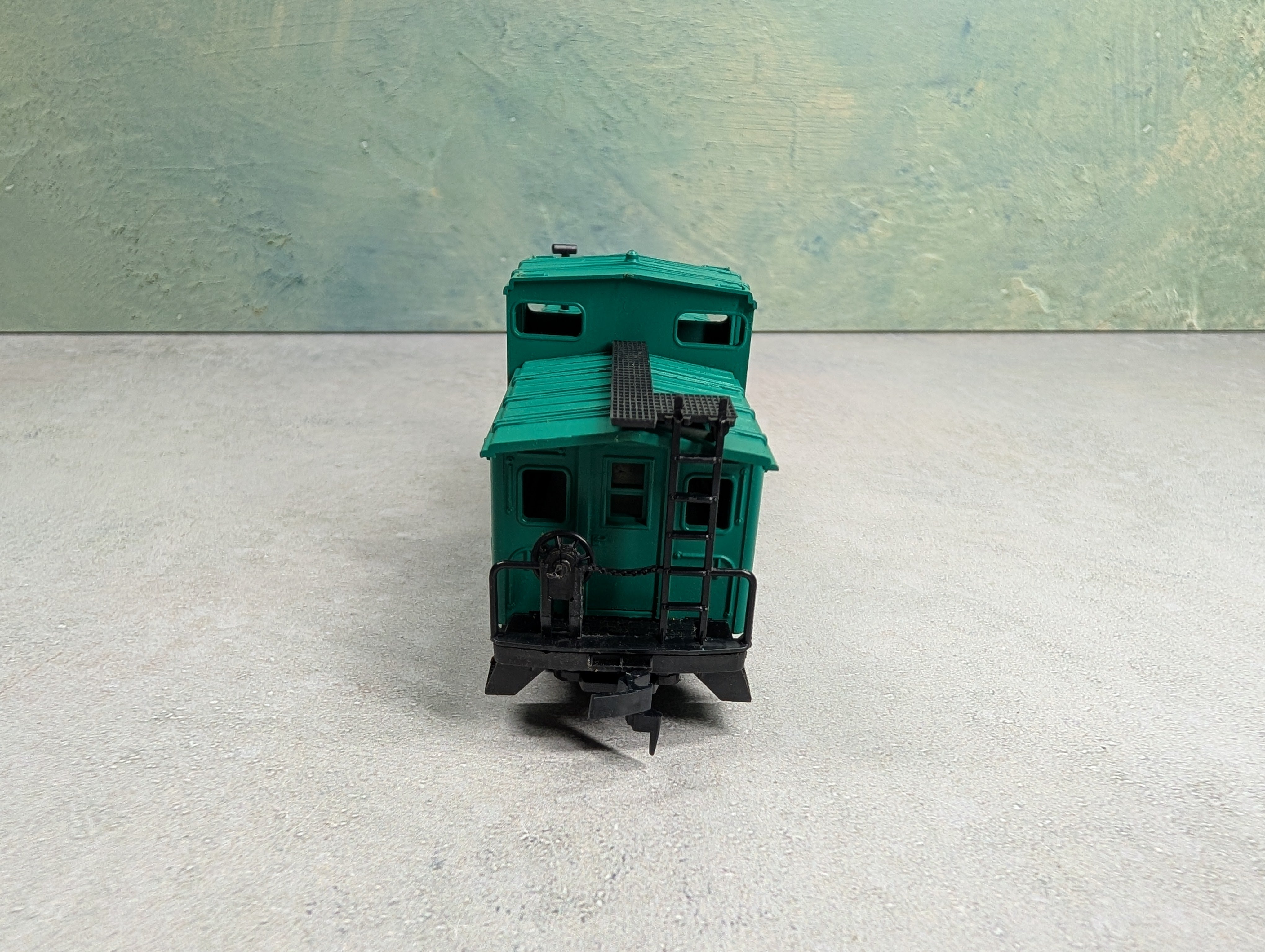 USED AHM HO Scale Caboose Penn Central #4751