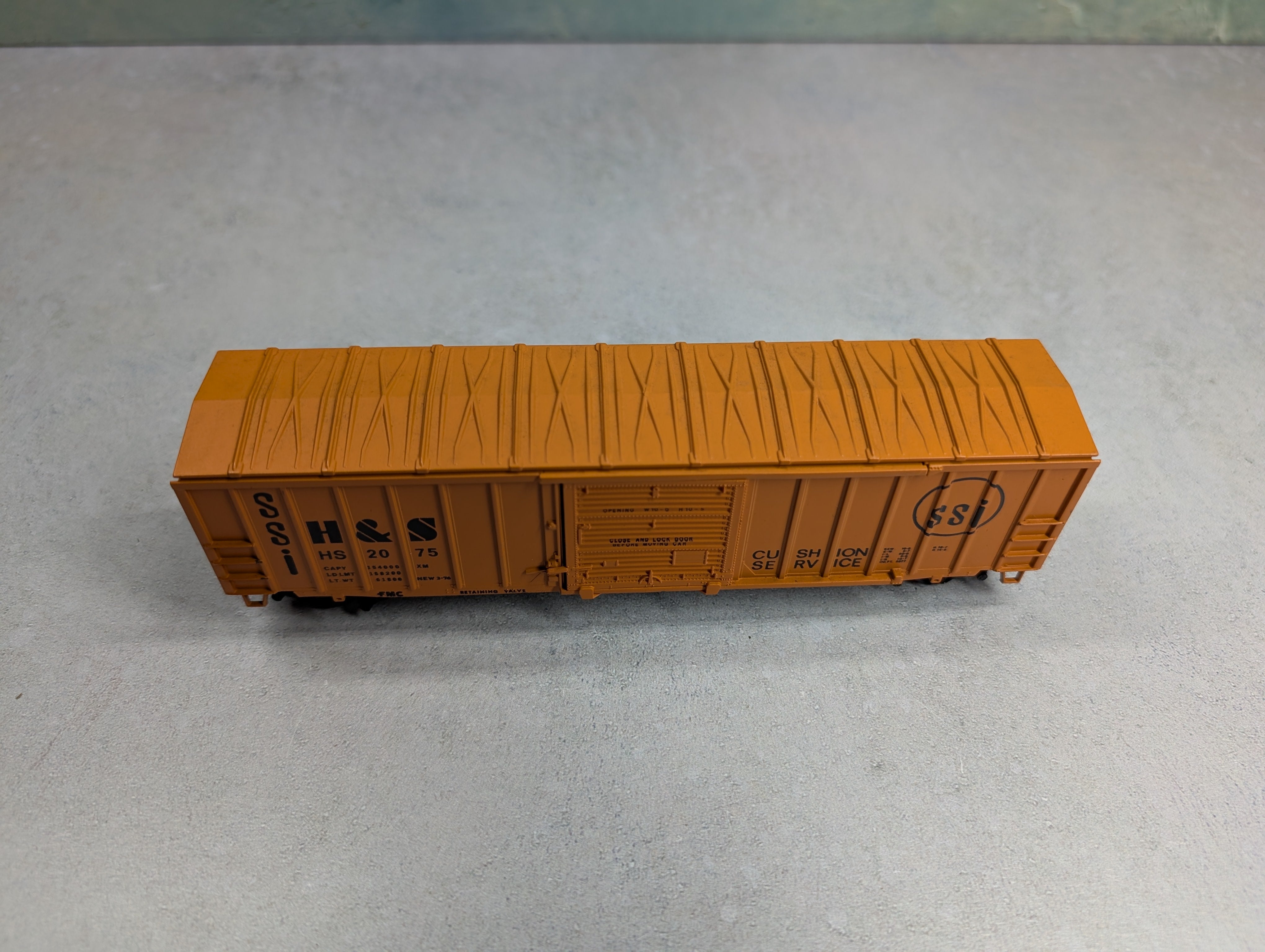 USED Athearn HO Scale 50' ACF Railbox Box Car H and S Railroad HS #2075 Bev-Bel
