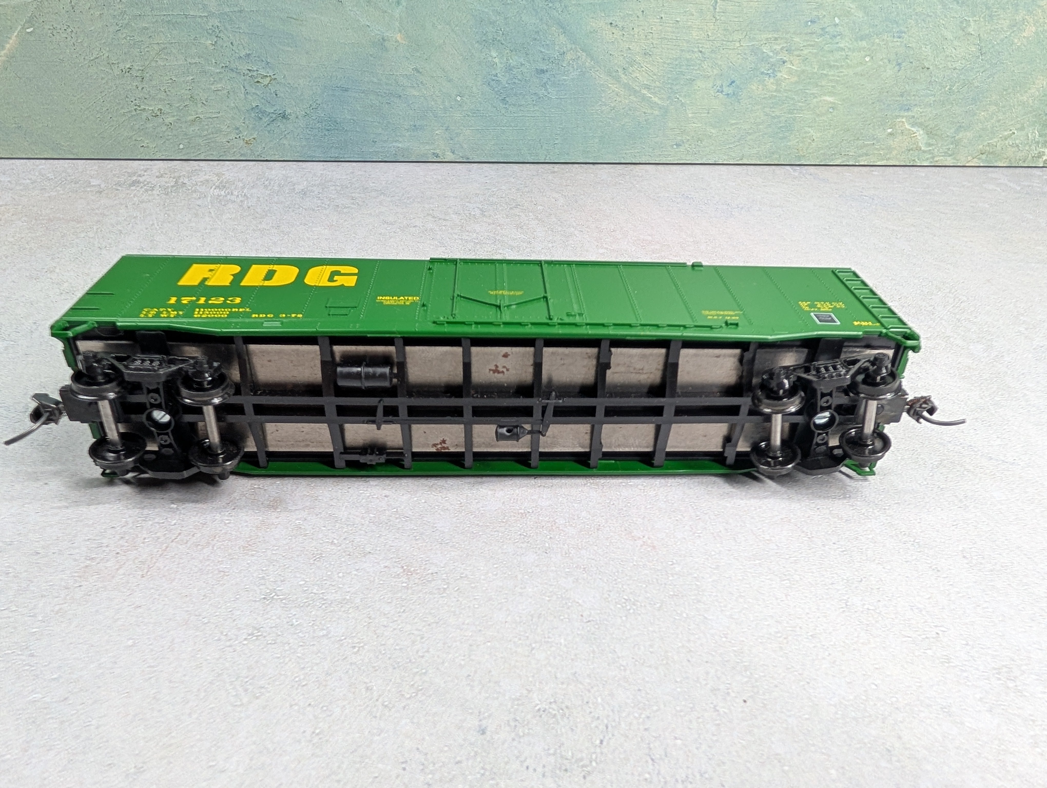 USED Athearn HO Scale 50' PD Box Car Reading RDG #17123