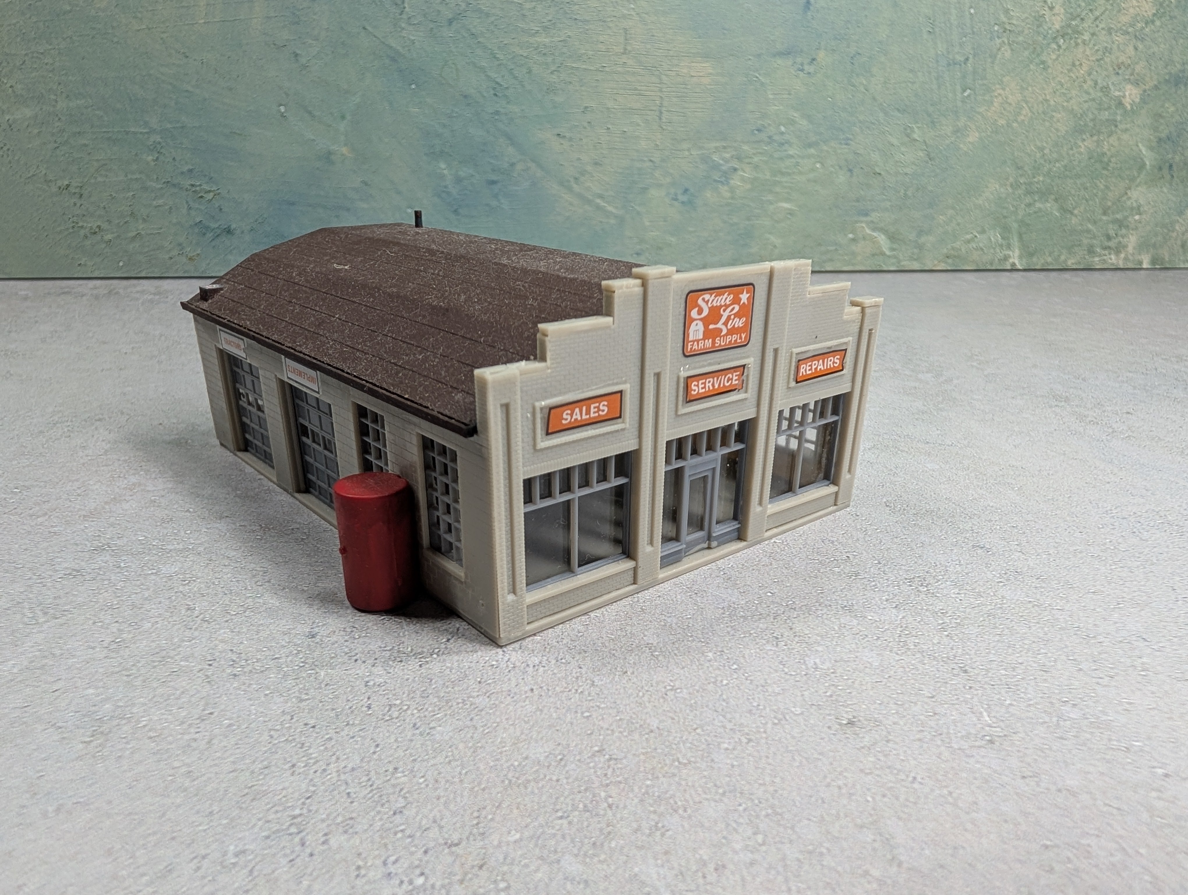 USED Walthers N Scale State Line Farm Supply Building