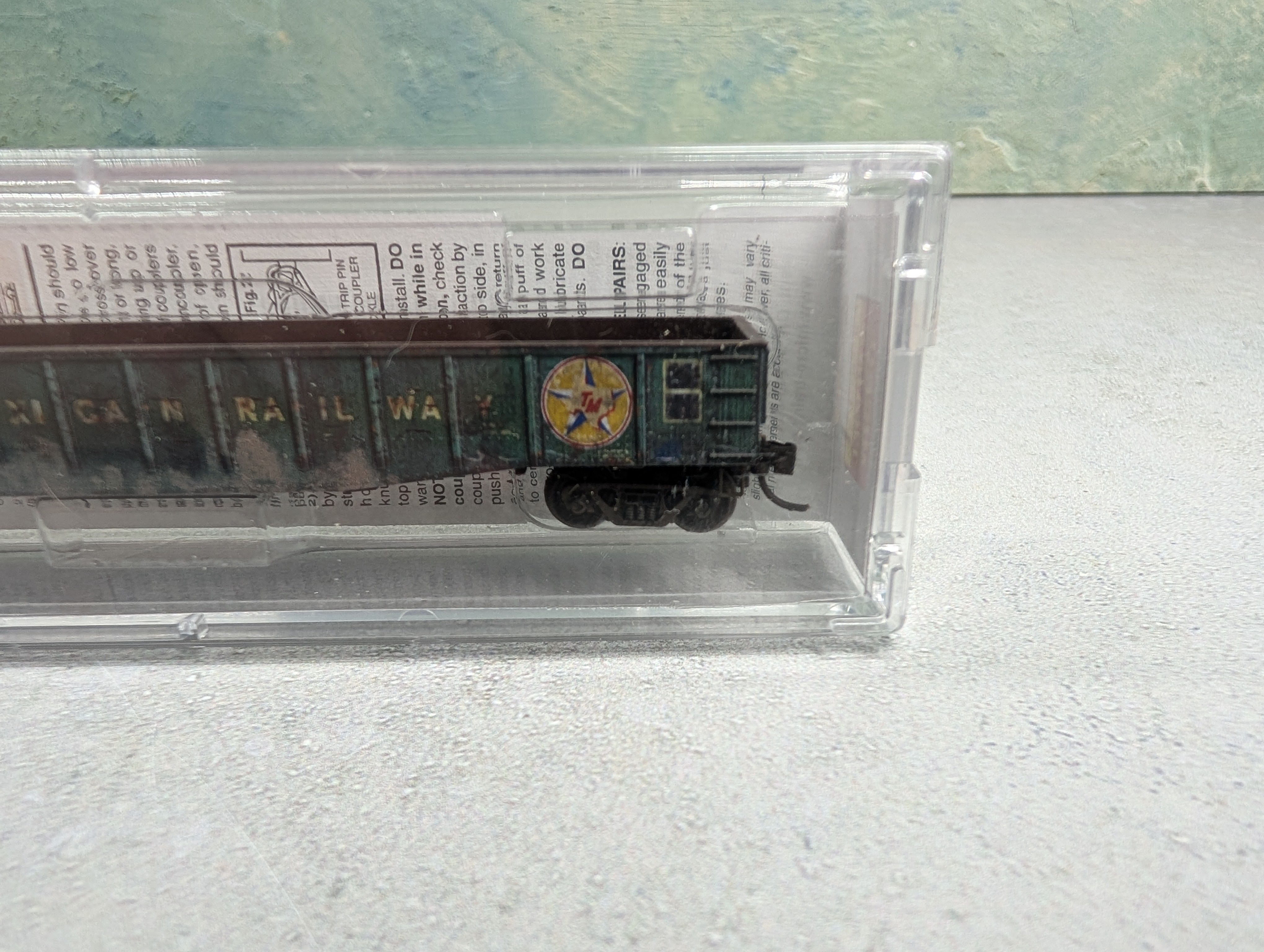 Micro-Trains 10544056 N Scale 50' Steel Side Gondola Texas Mexican TM #2009 Weathered