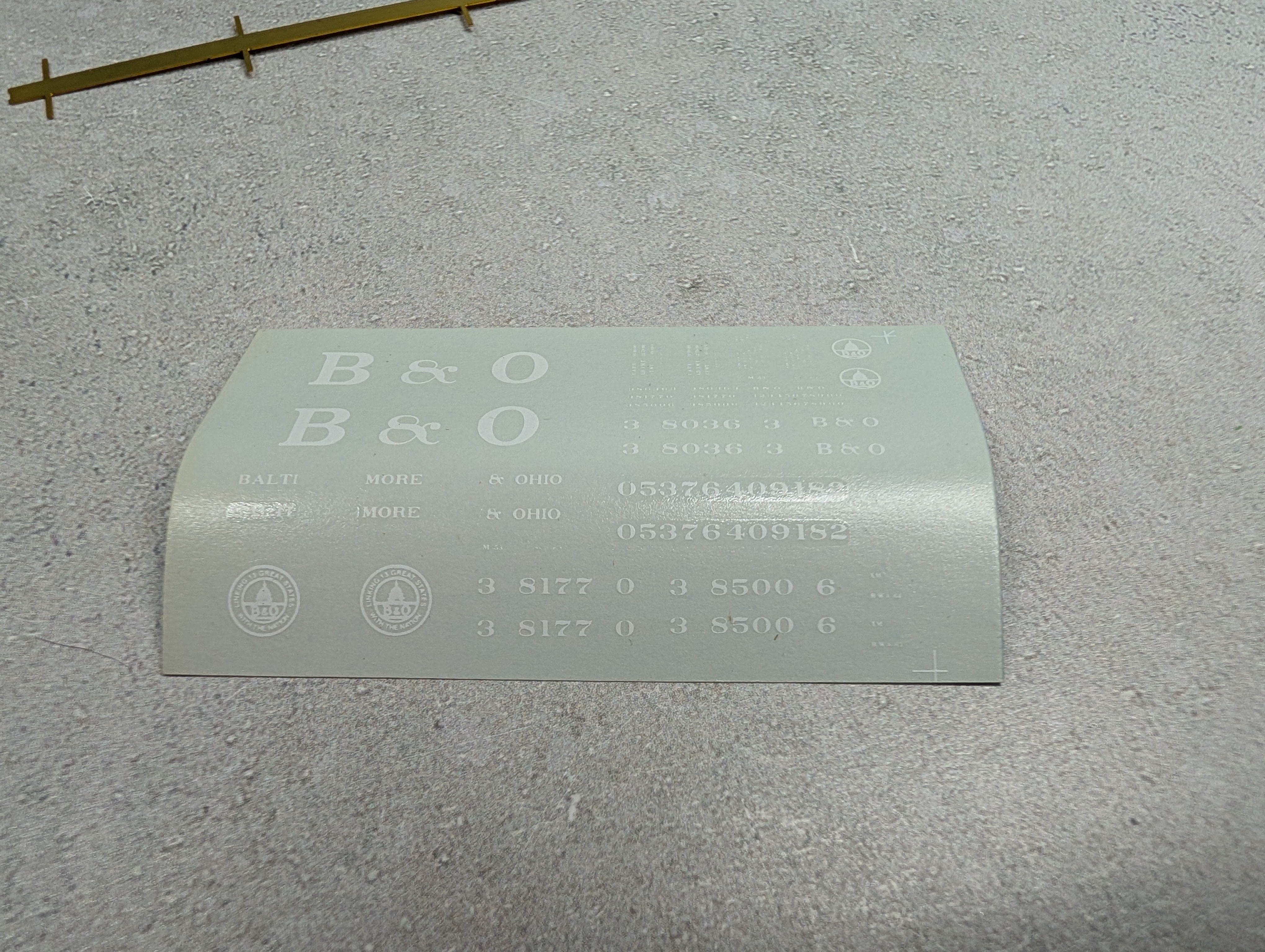 USED N Scale 40' Round-Top Box Car Undecorated w/ Details & B&O Decals KIT